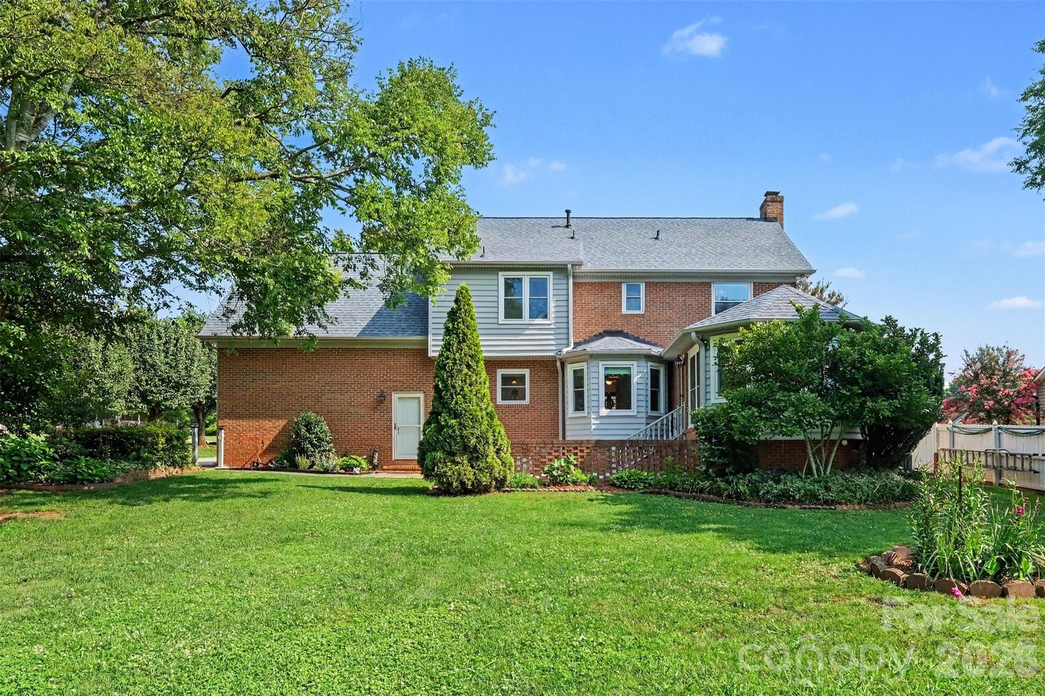 4368 Mackenzie Court SW — Concord