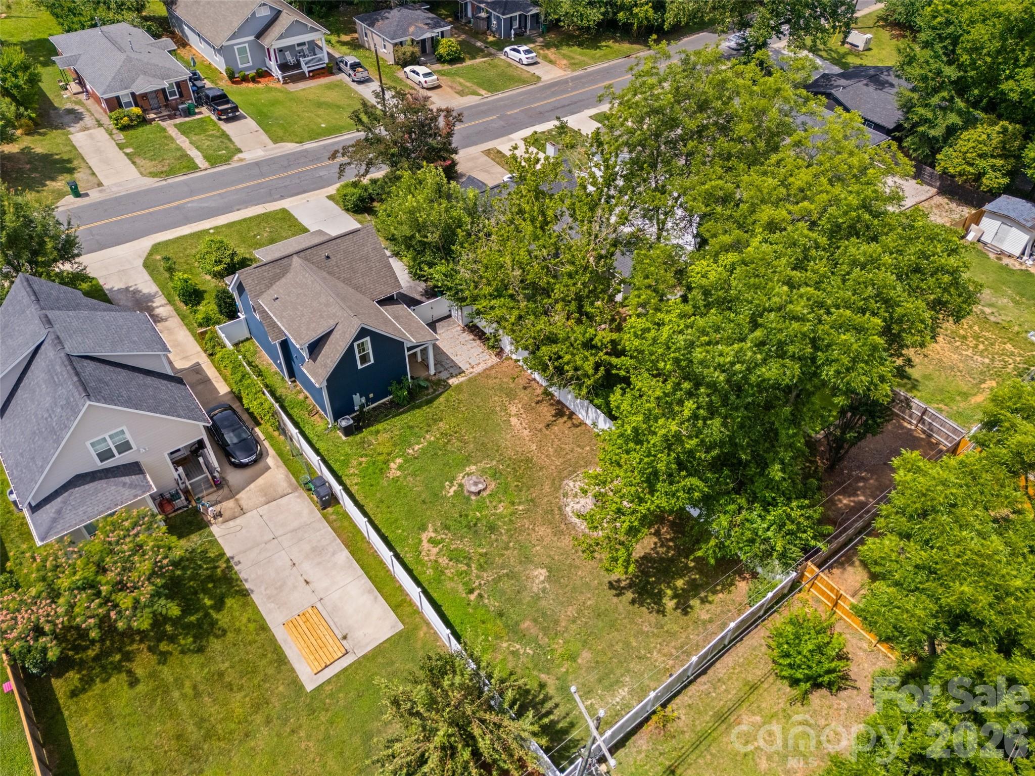 1512 Norris Avenue — Charlotte