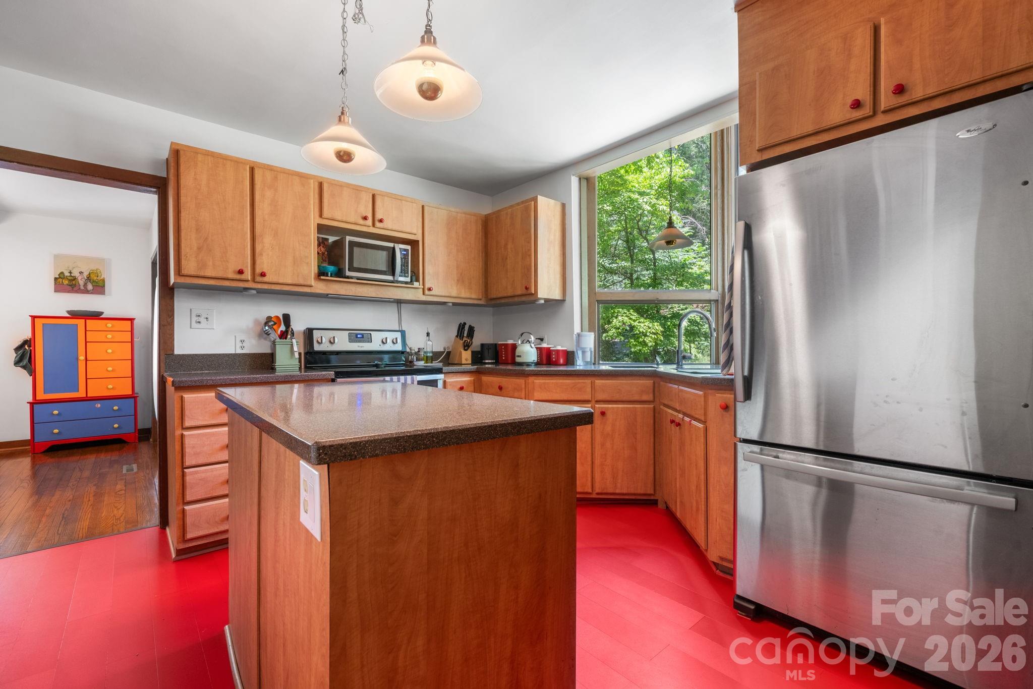 705 West Union Street — Morganton