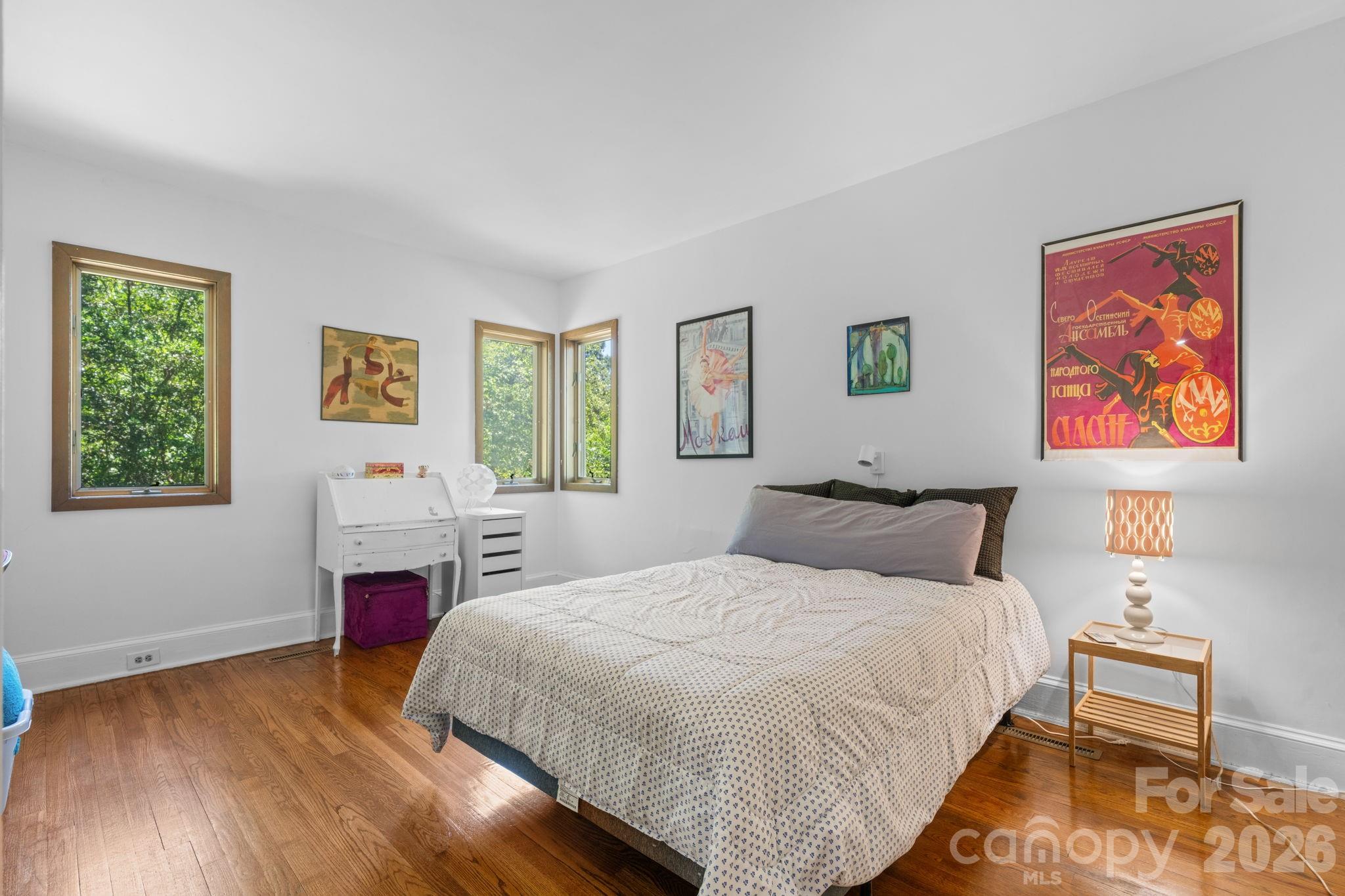 705 West Union Street — Morganton
