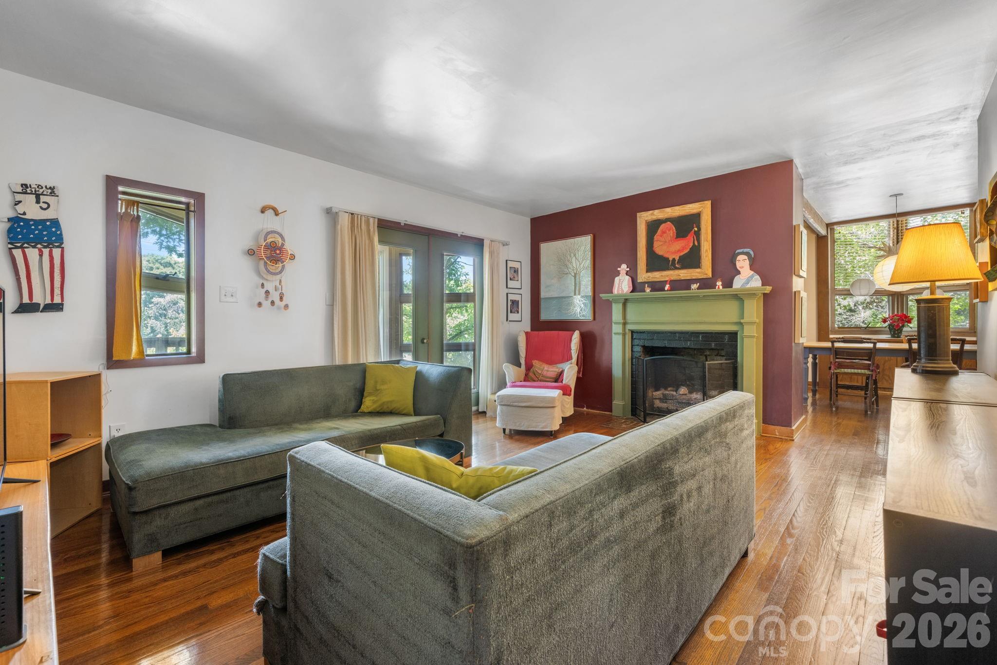 705 West Union Street — Morganton