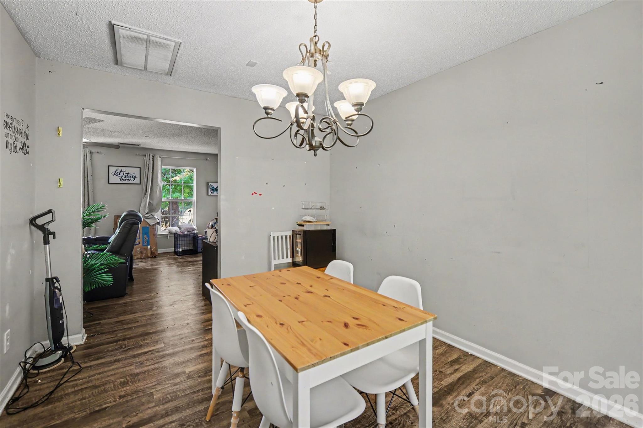 1529 Galesburg Street — Charlotte