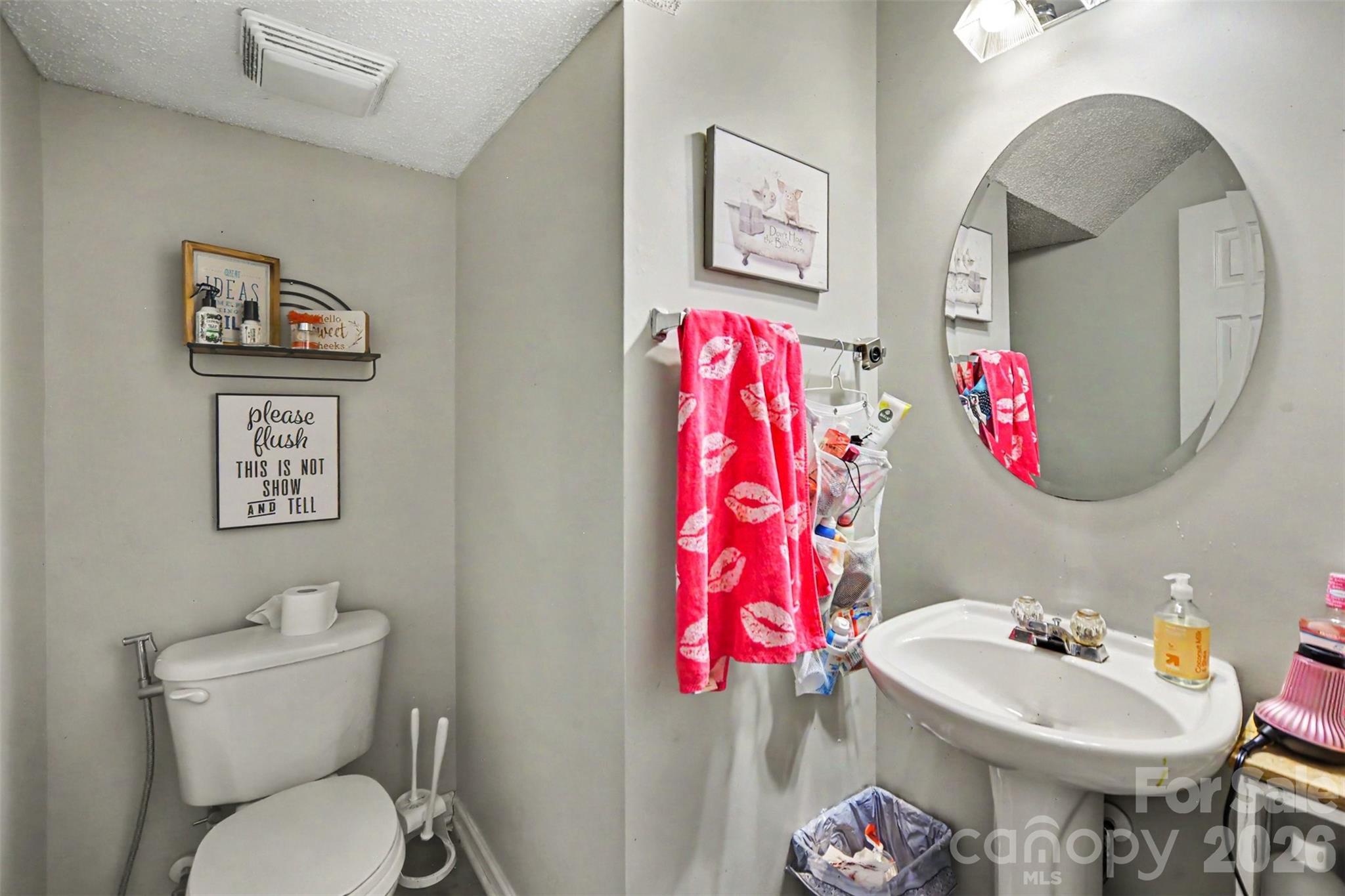 1529 Galesburg Street — Charlotte
