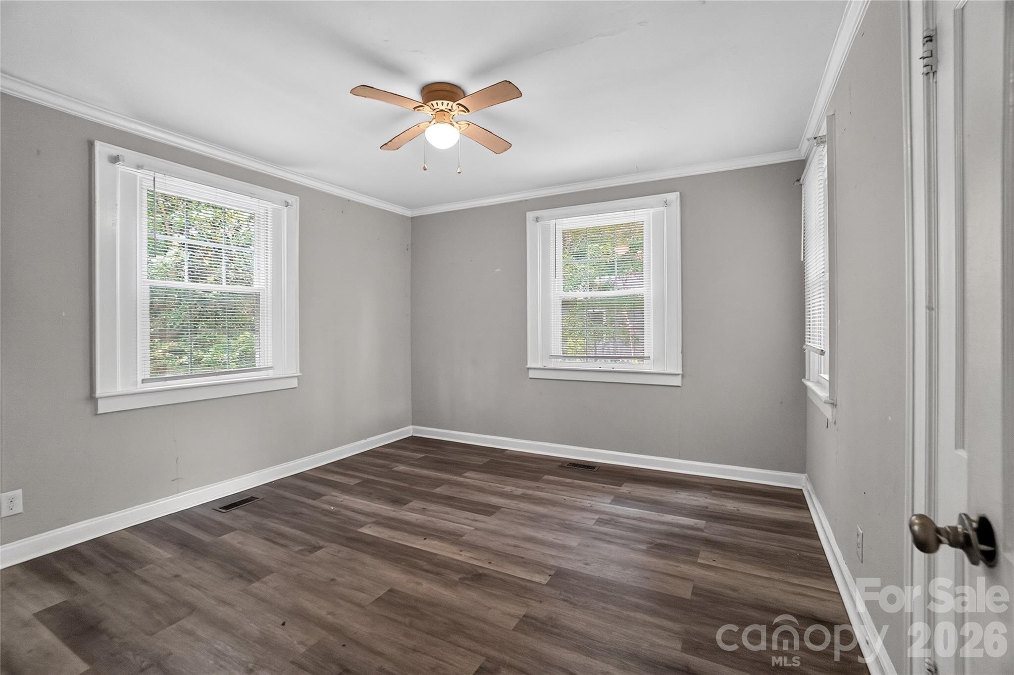 405 N Ransom Street — Gastonia