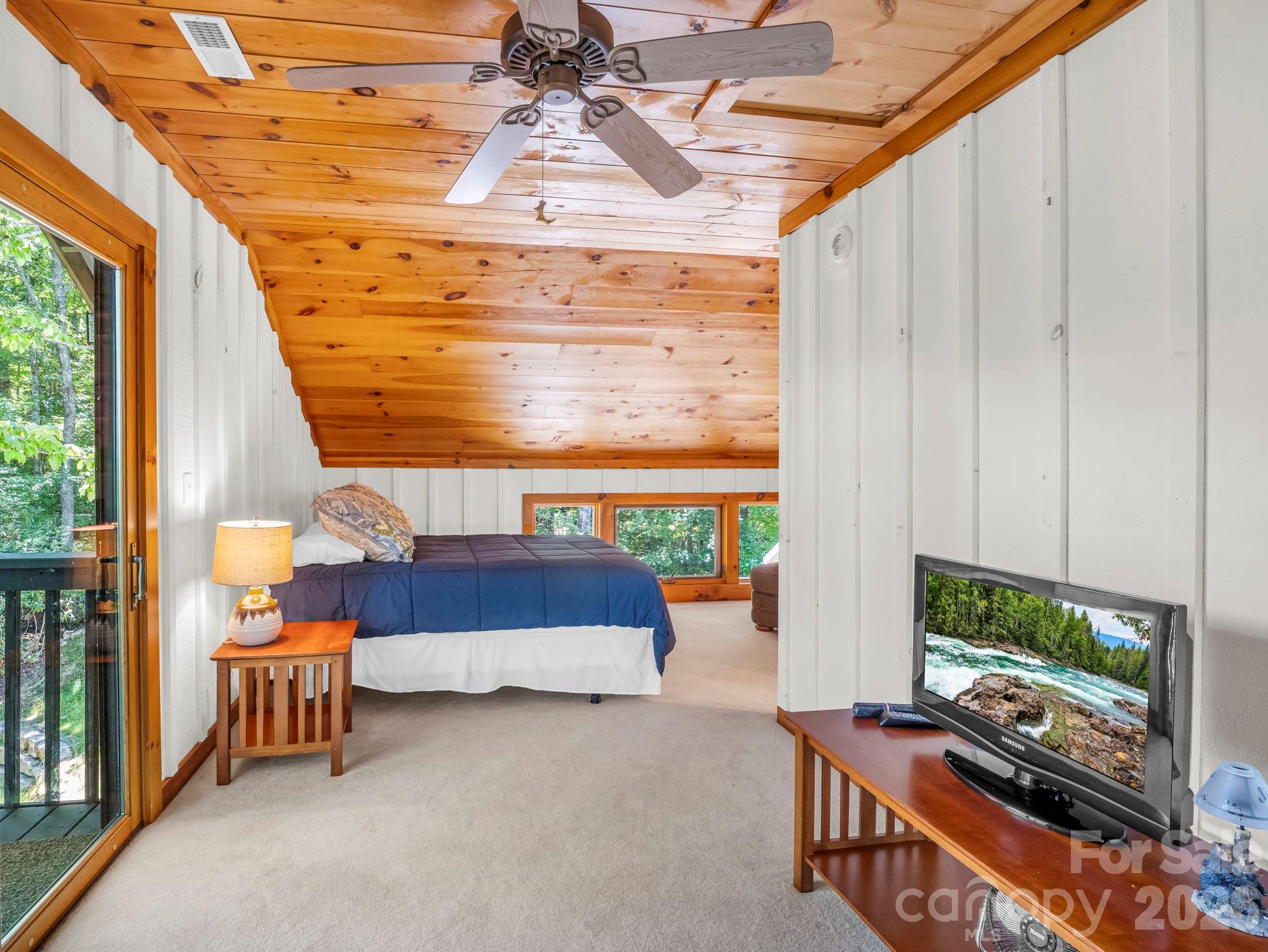 182 Antler Ridge — Rosman