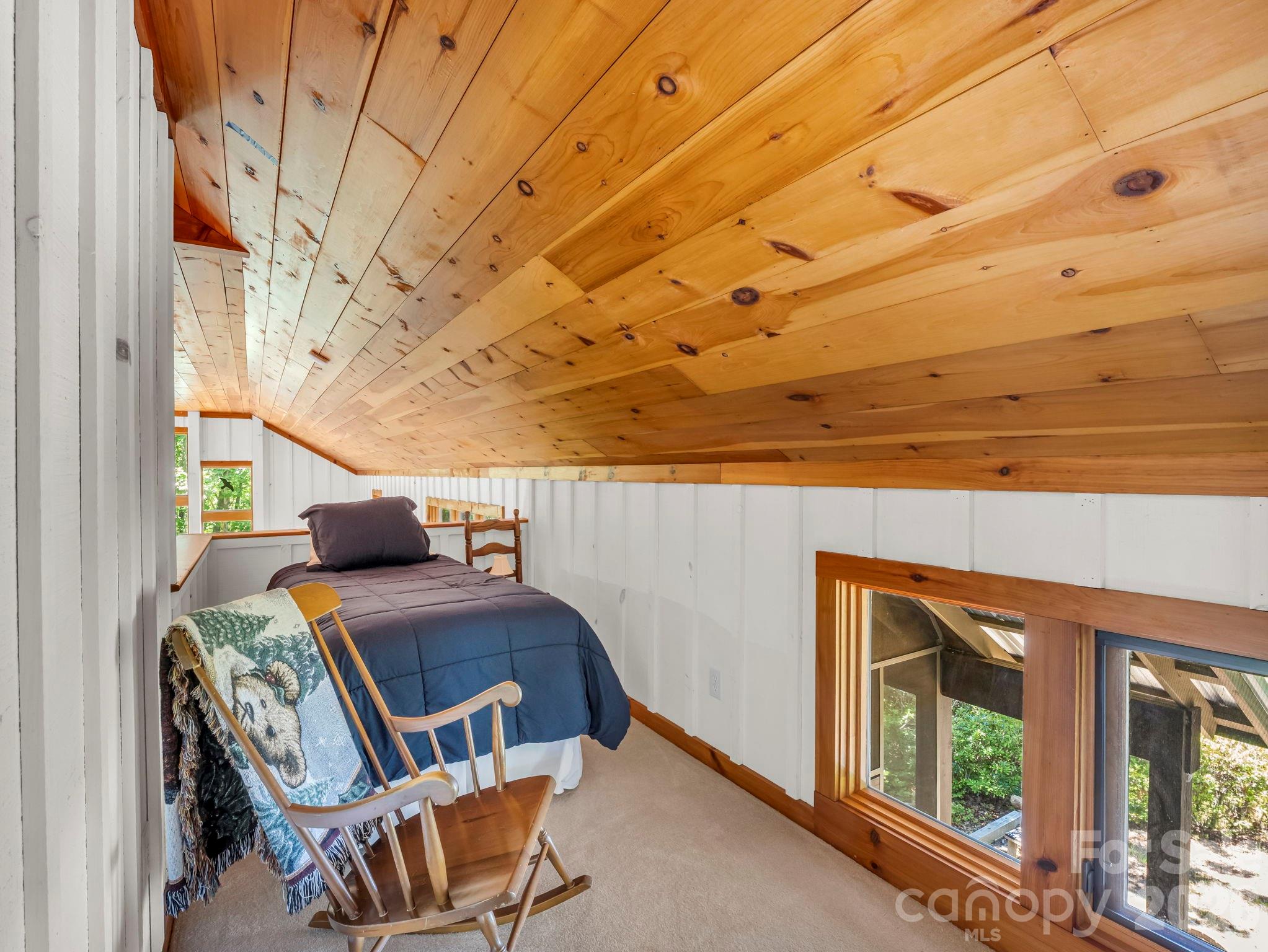 182 Antler Ridge — Rosman