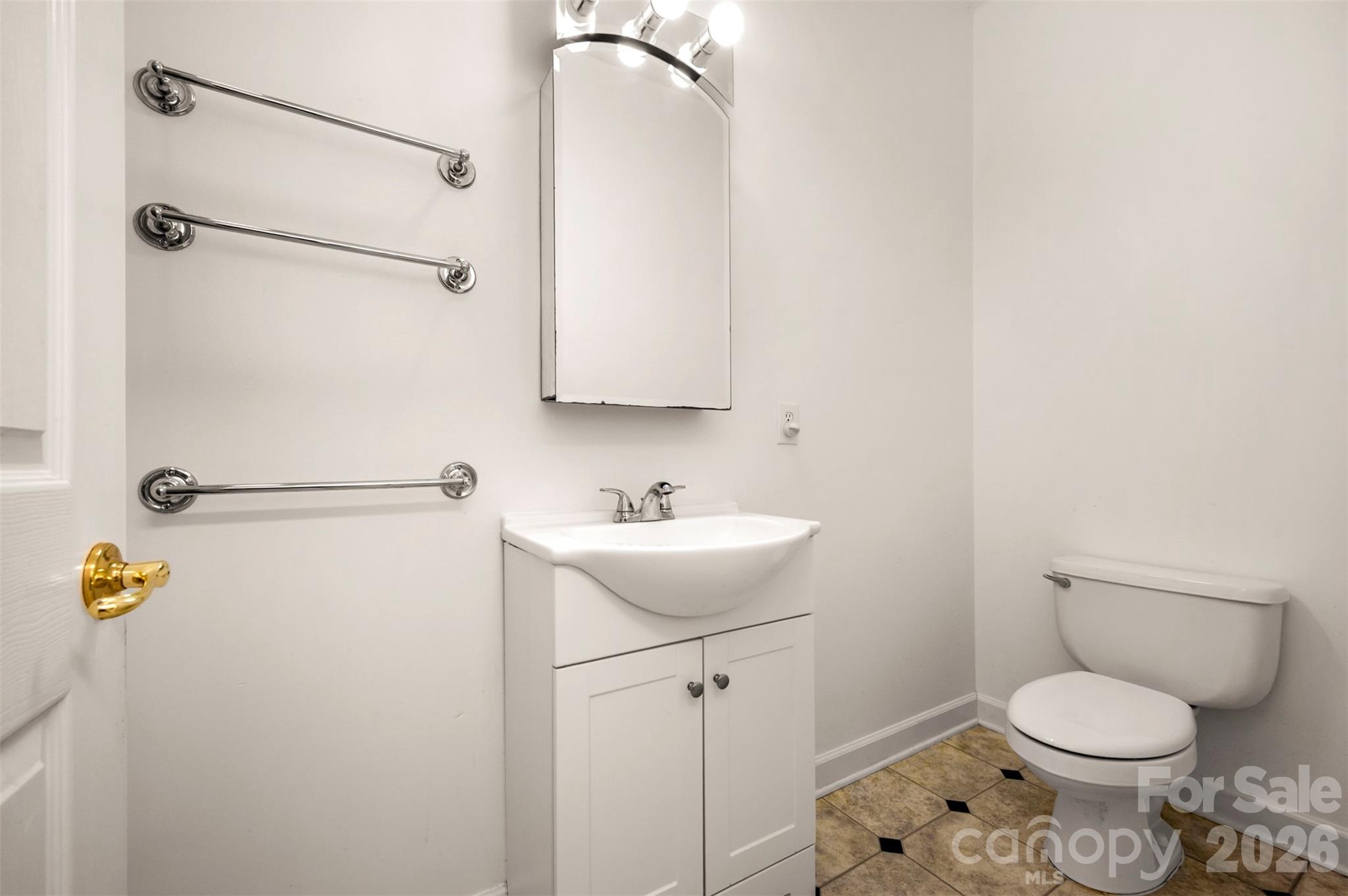 441 Lower Ridgeview Road — Columbus