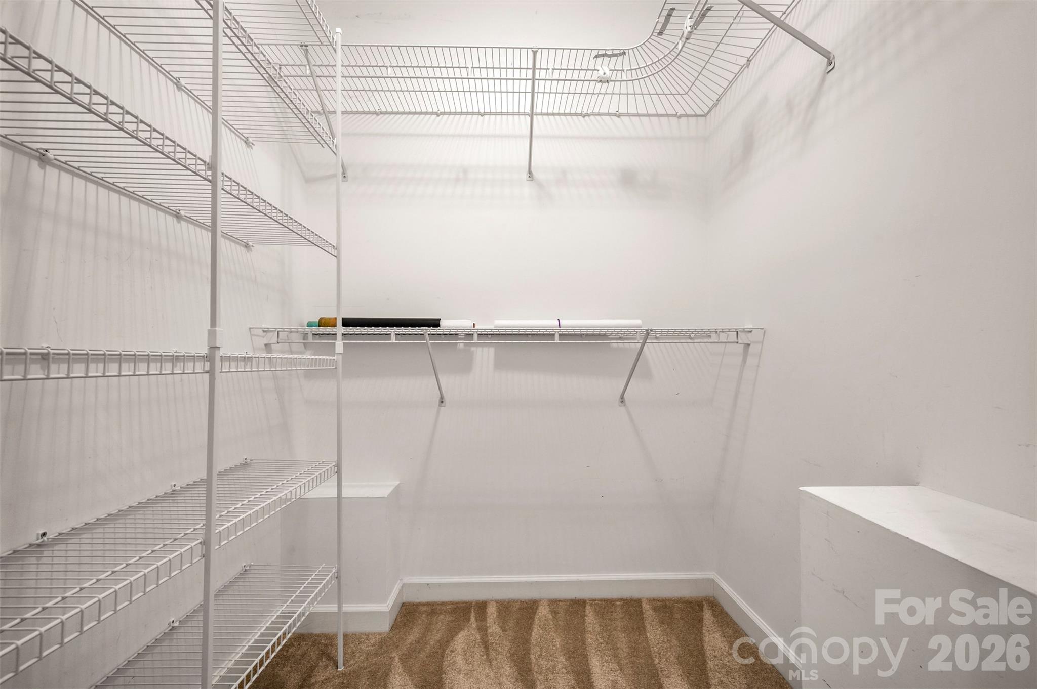 441 Lower Ridgeview Road — Columbus