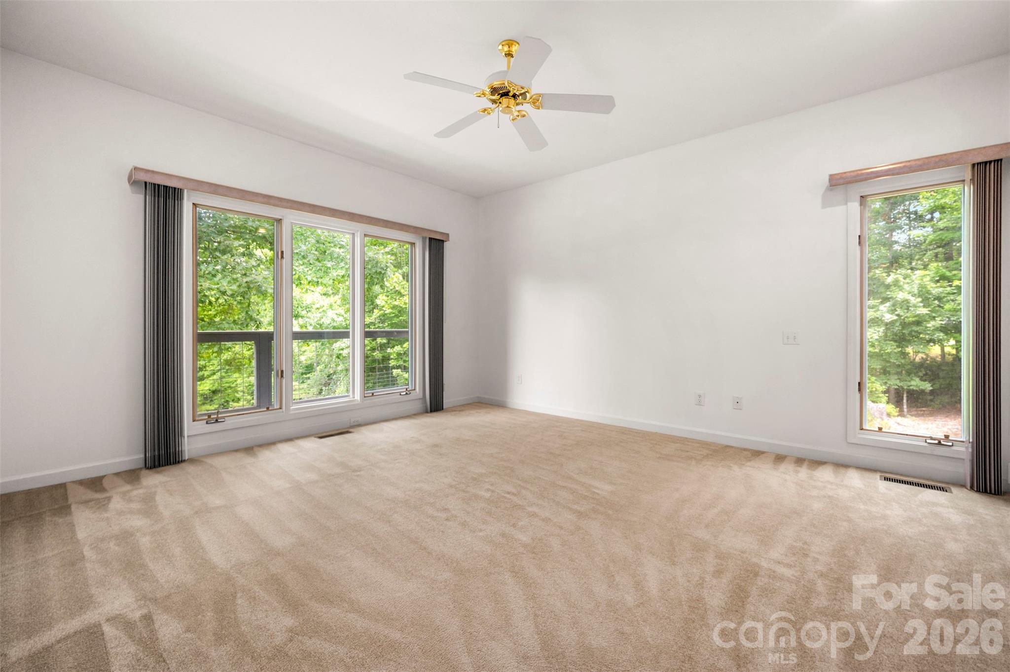 441 Lower Ridgeview Road — Columbus
