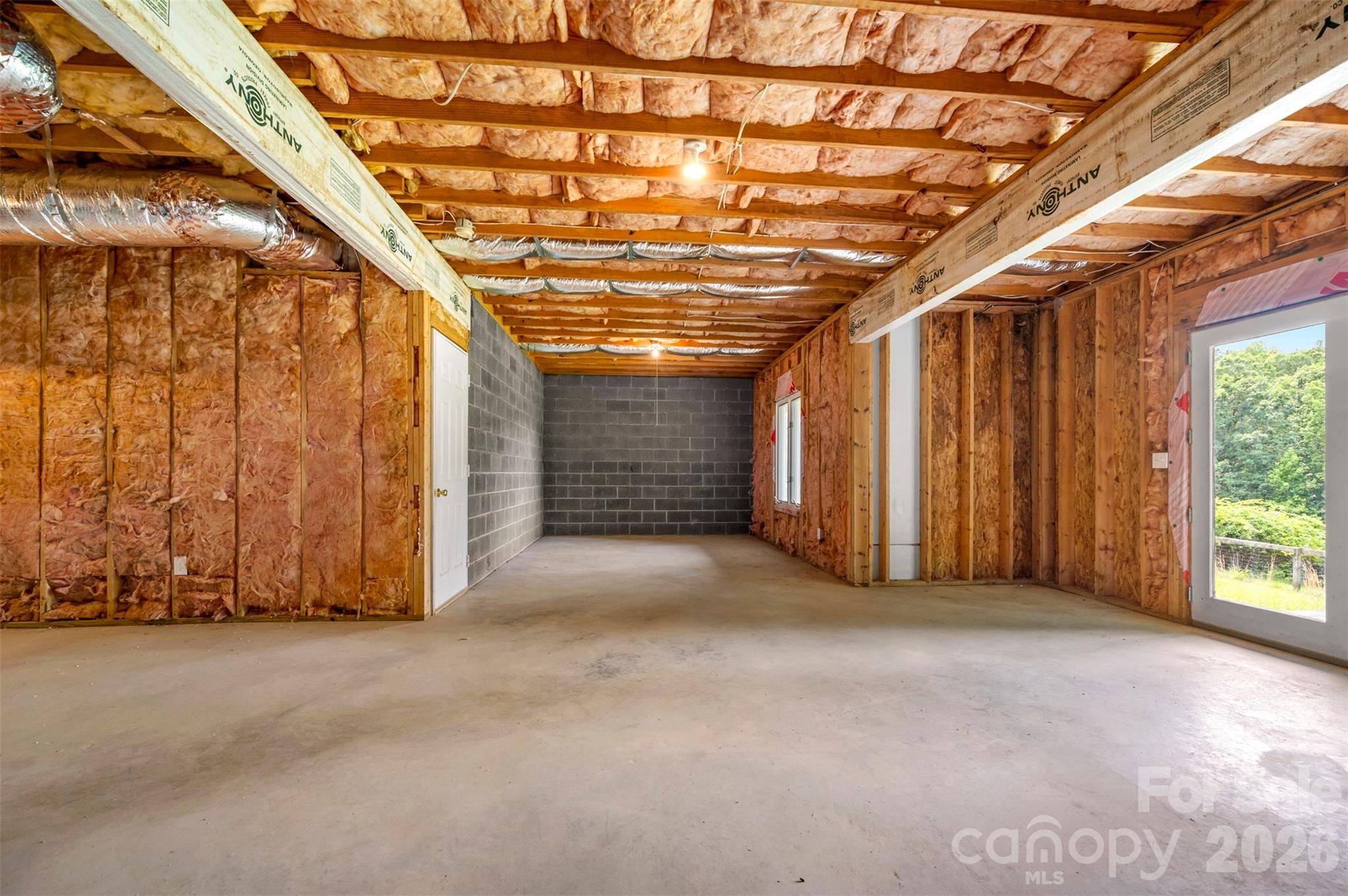 441 Lower Ridgeview Road — Columbus