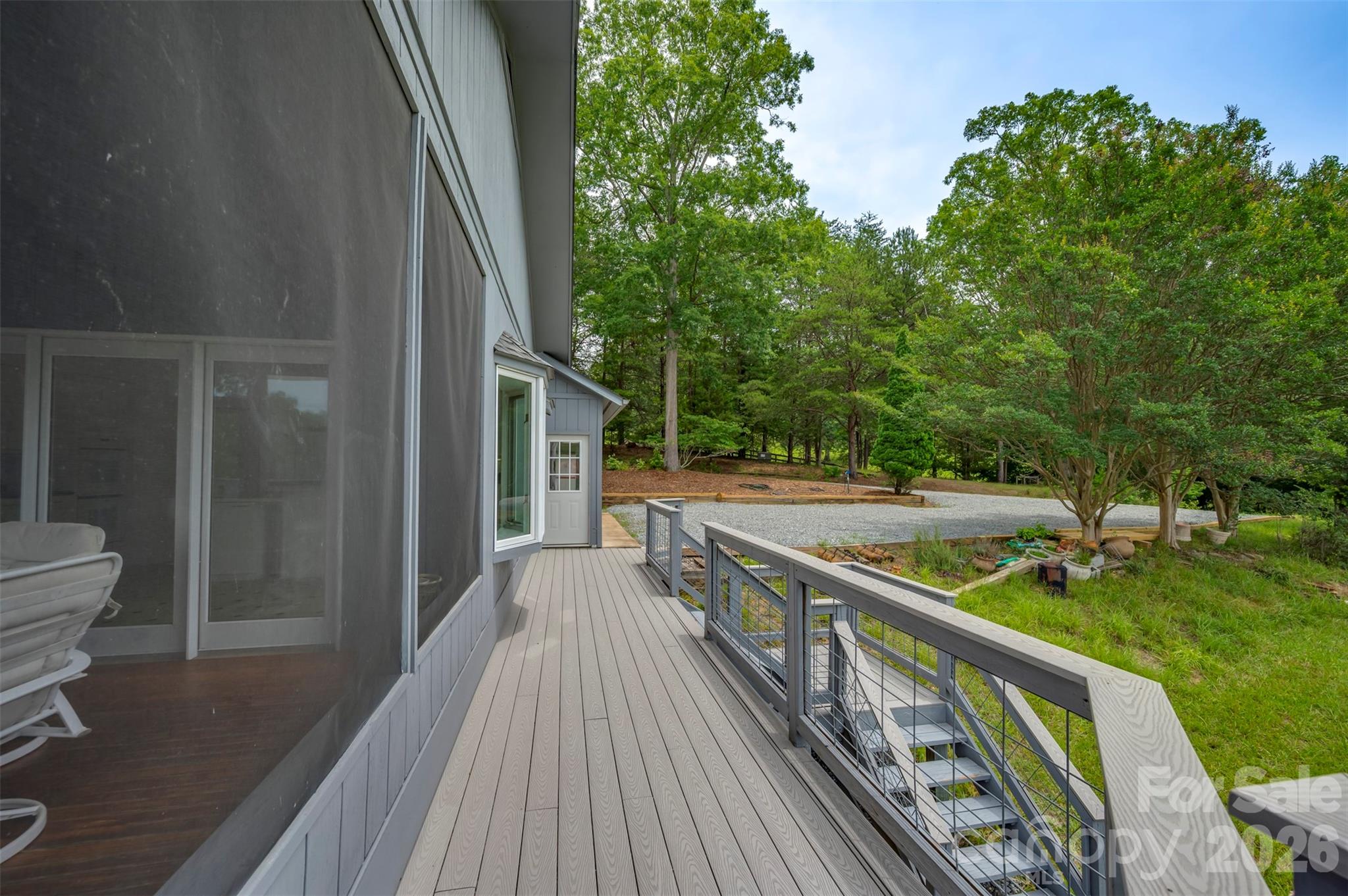 441 Lower Ridgeview Road — Columbus