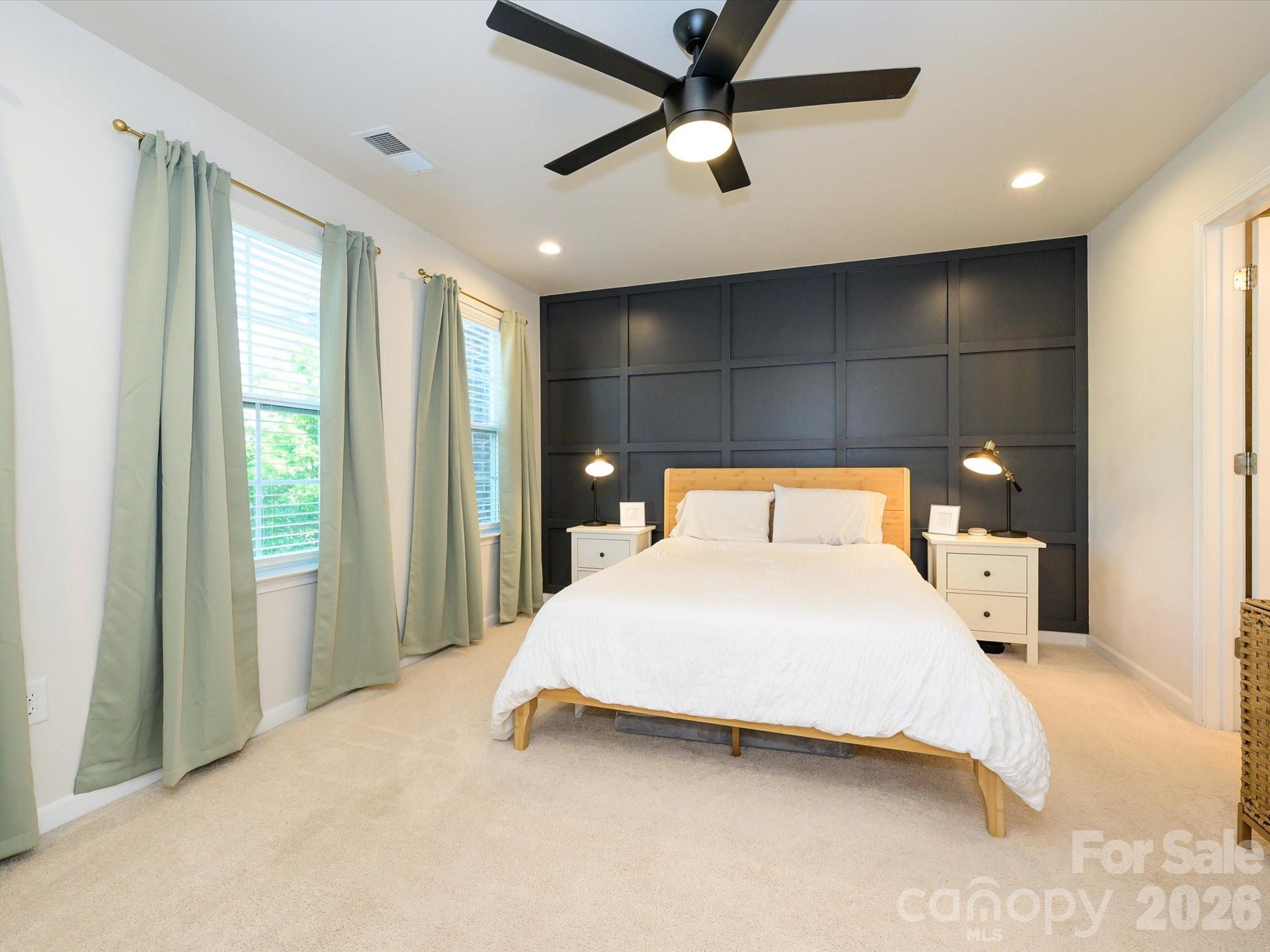 11546 Red Rust Lane — Charlotte