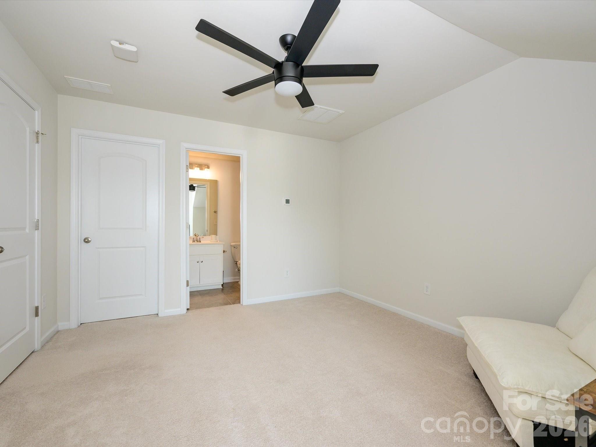 11546 Red Rust Lane — Charlotte