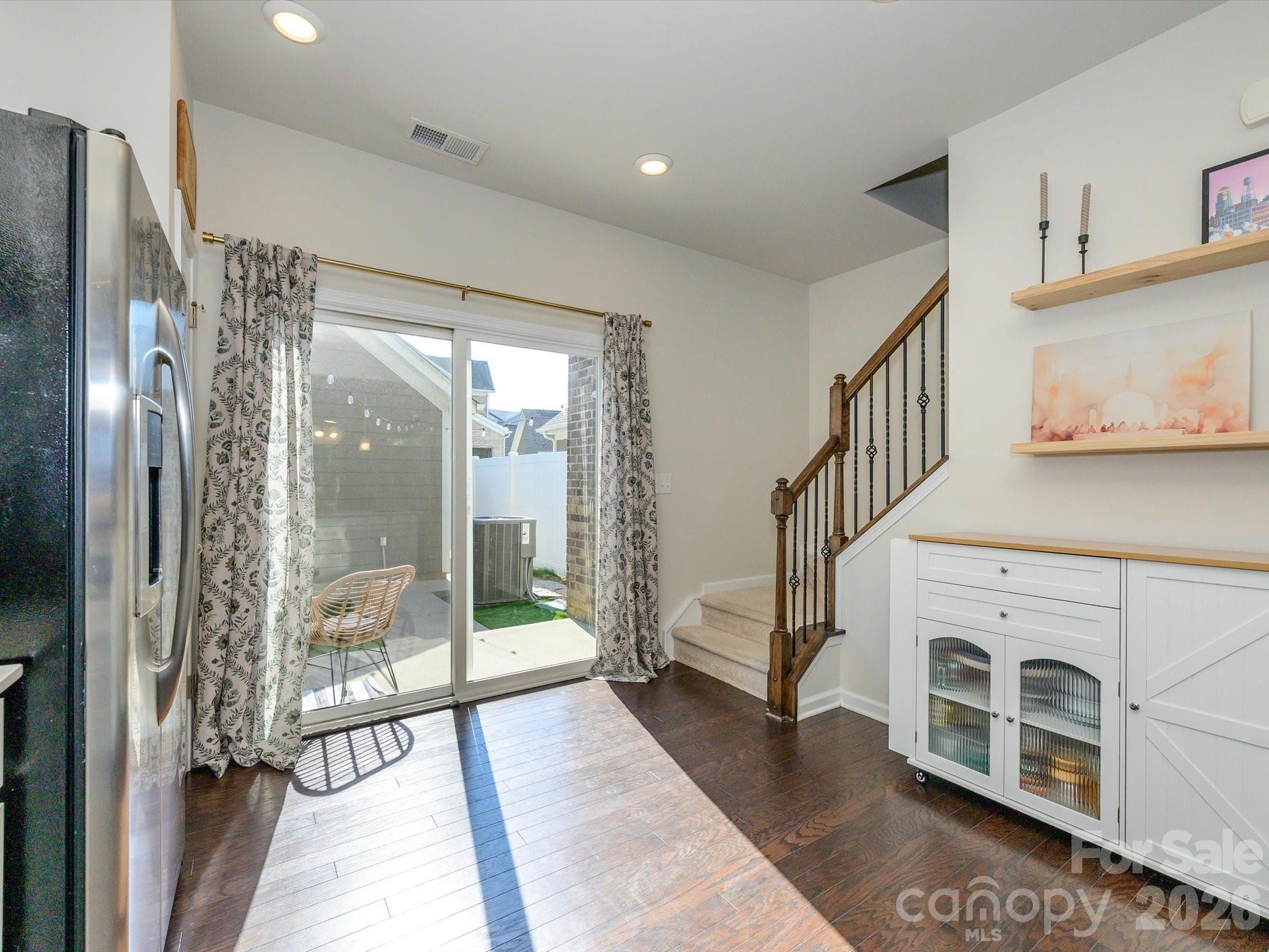11546 Red Rust Lane — Charlotte