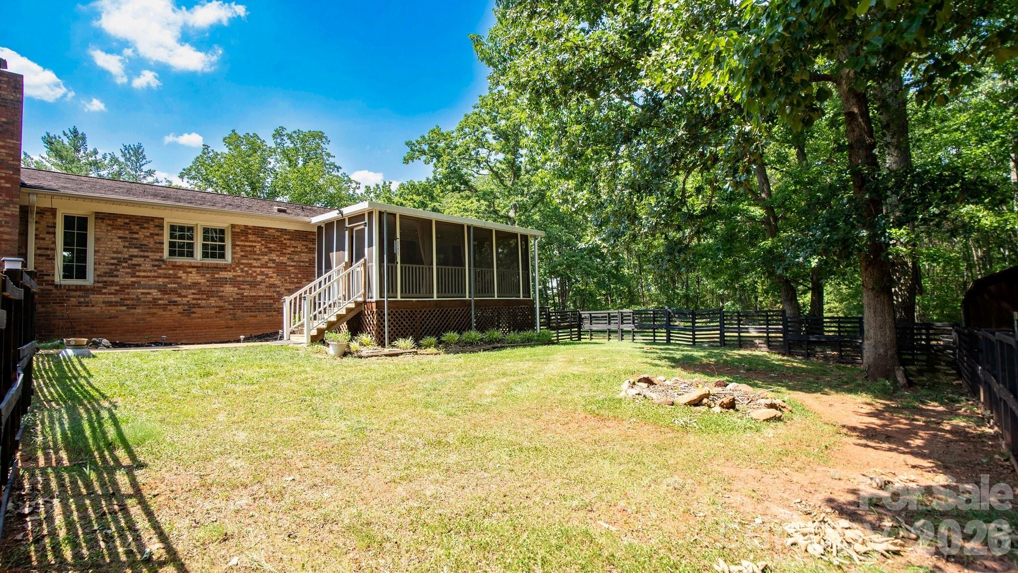 5374 N NC 150 Highway — Lincolnton