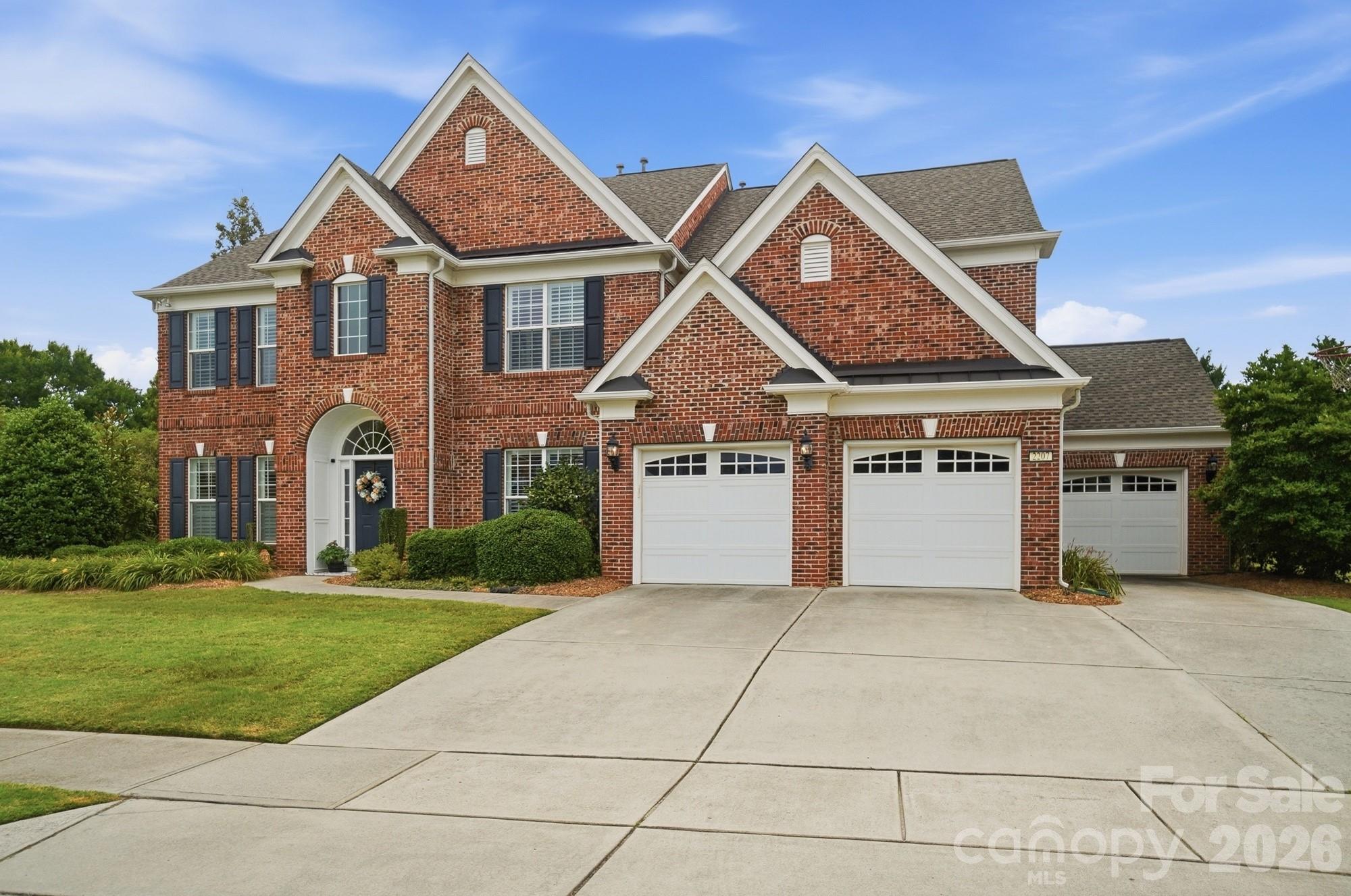 2207 Avenza Drive — Waxhaw