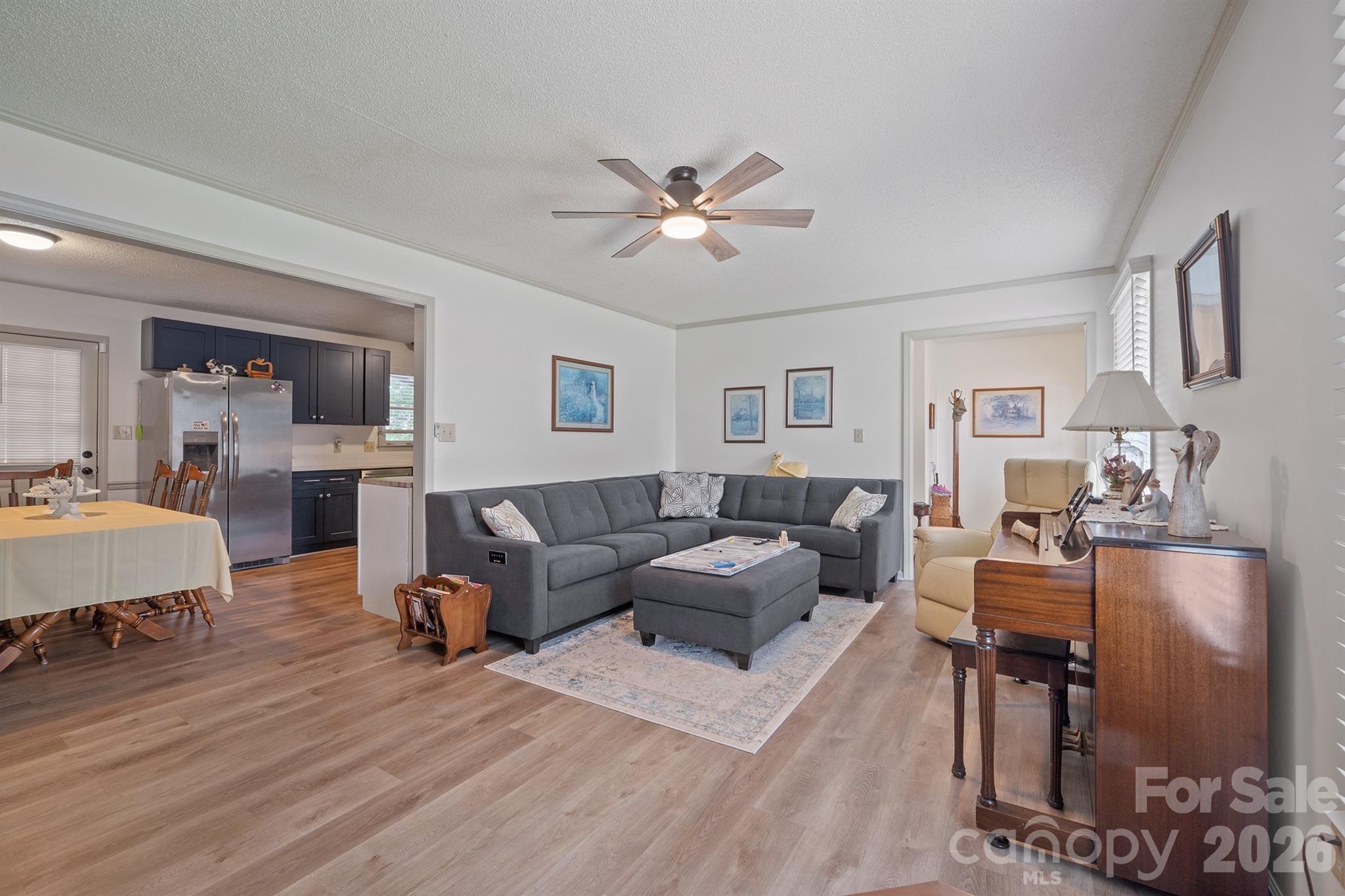1504 2nd Street NE — Conover