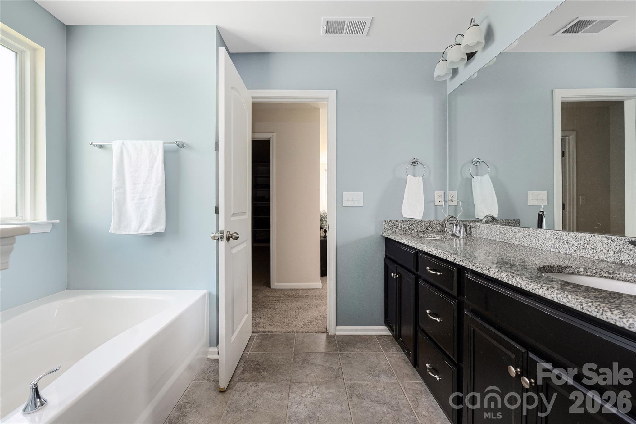 11119 Grenfell Avenue — Huntersville