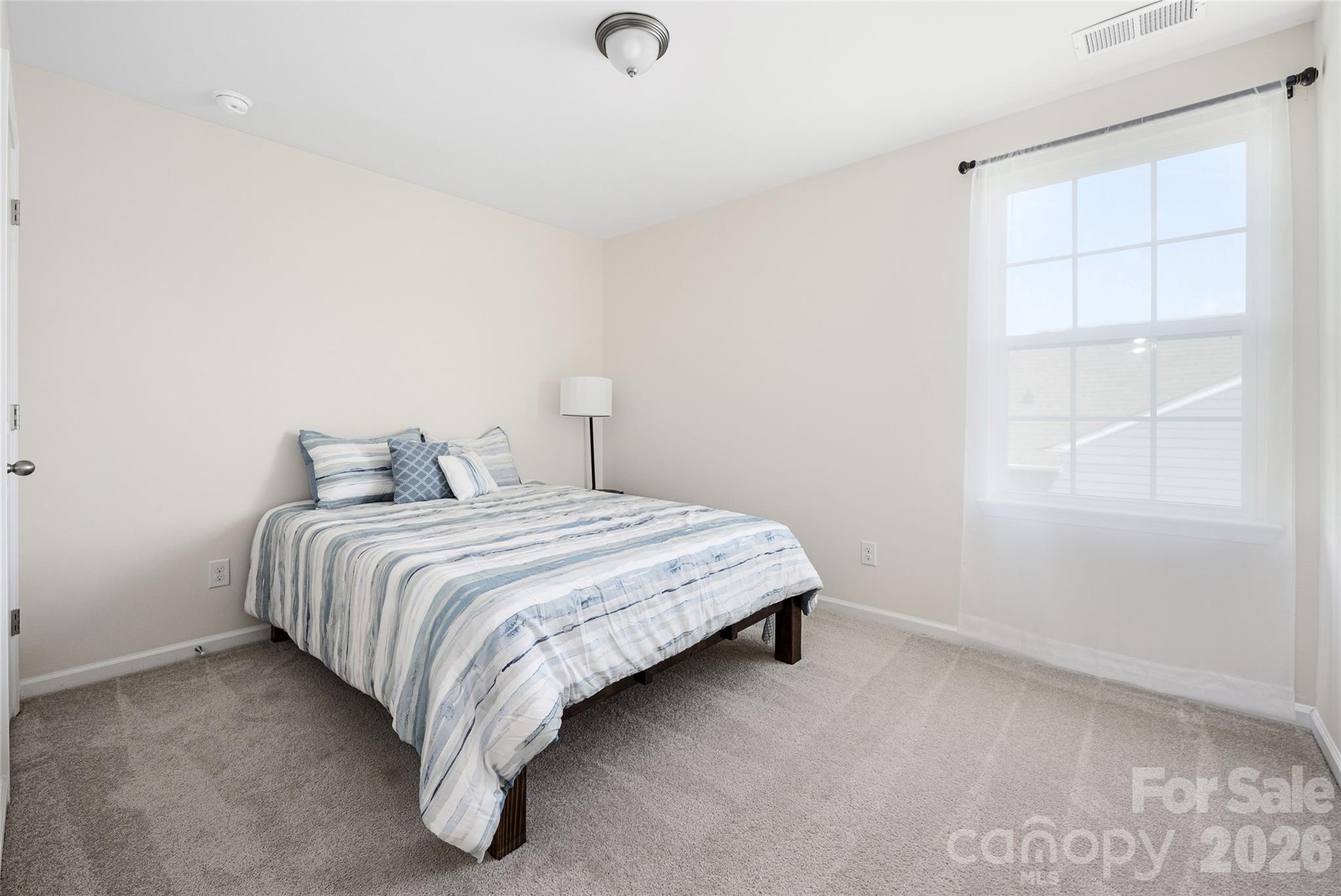 11119 Grenfell Avenue — Huntersville