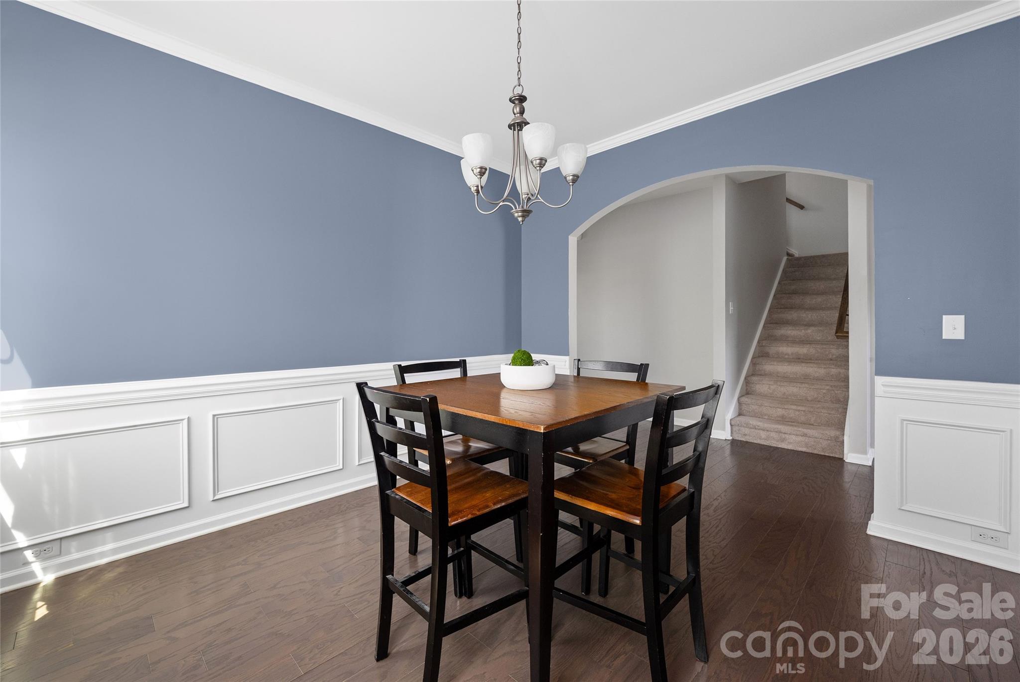 11119 Grenfell Avenue — Huntersville