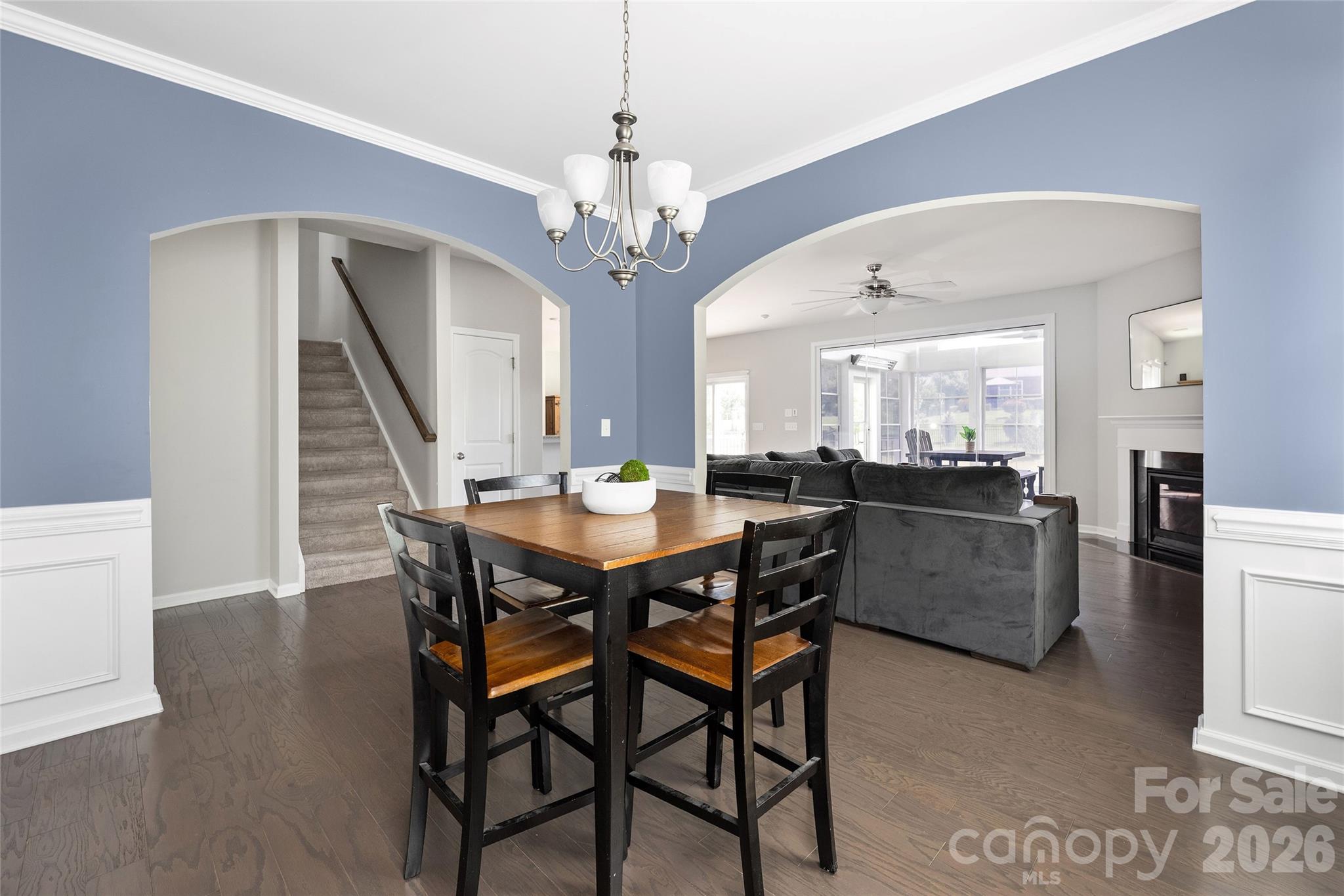 11119 Grenfell Avenue — Huntersville
