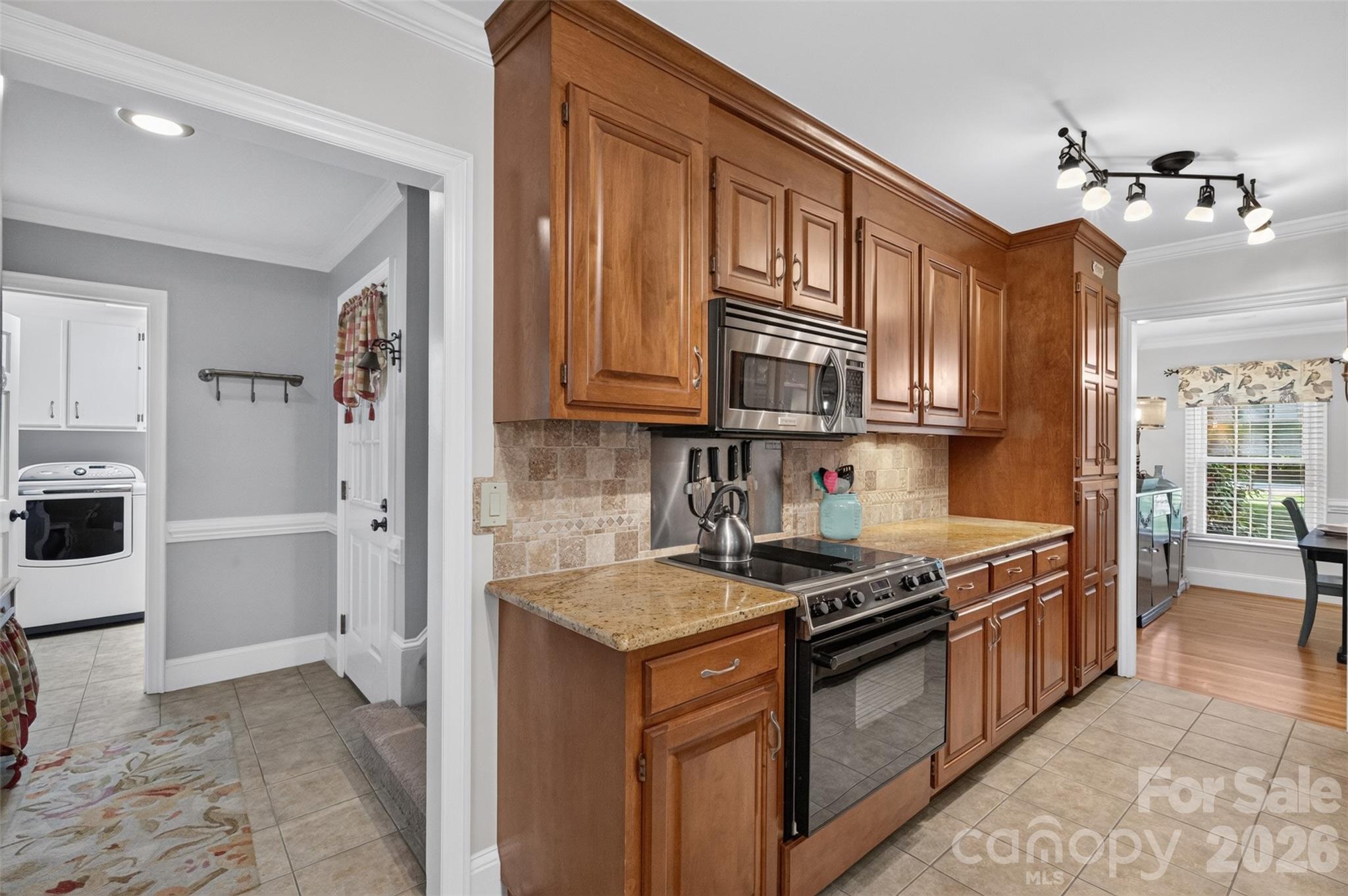 5843 Potomac Drive NW — Concord