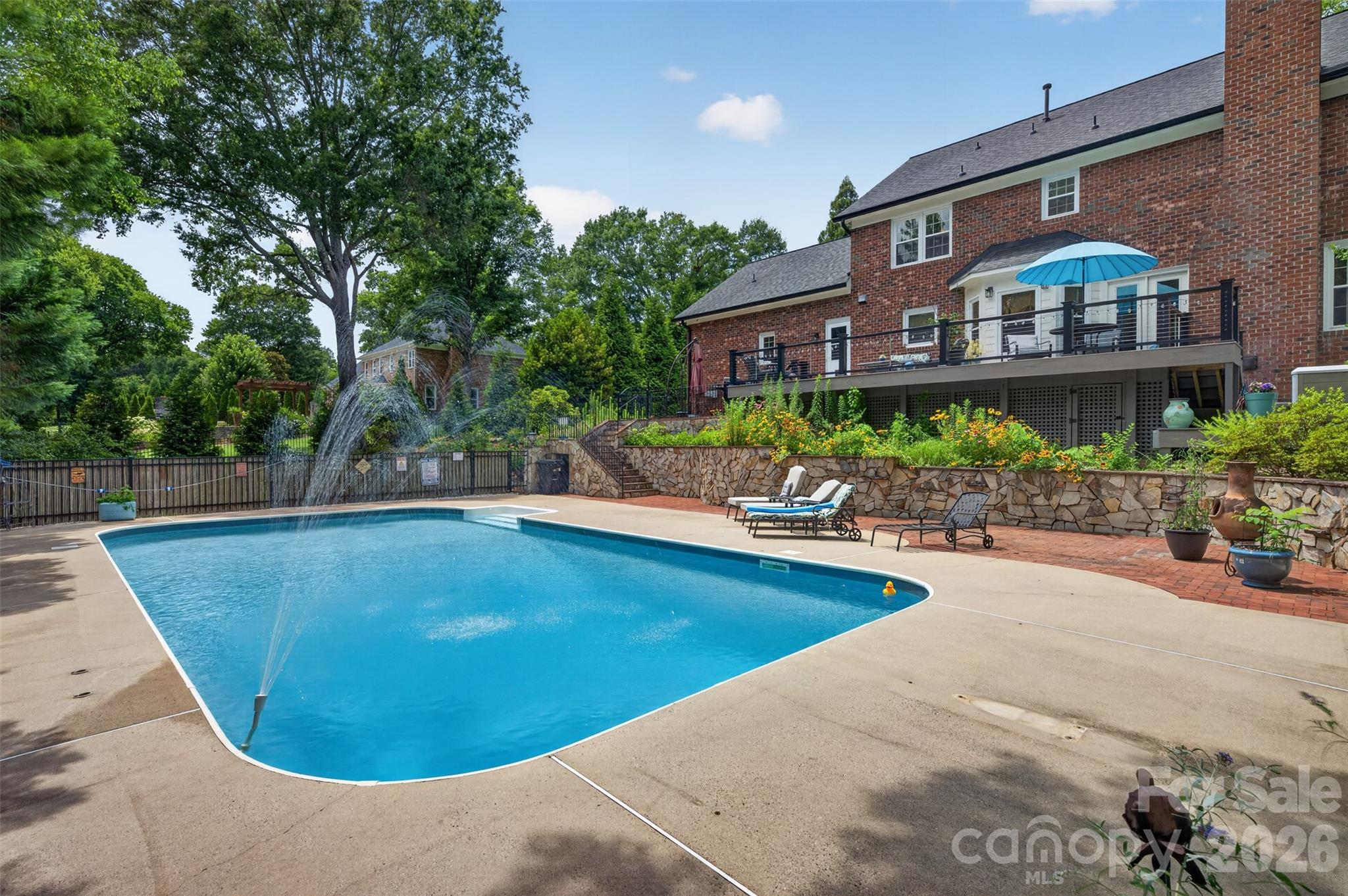 5843 Potomac Drive NW — Concord