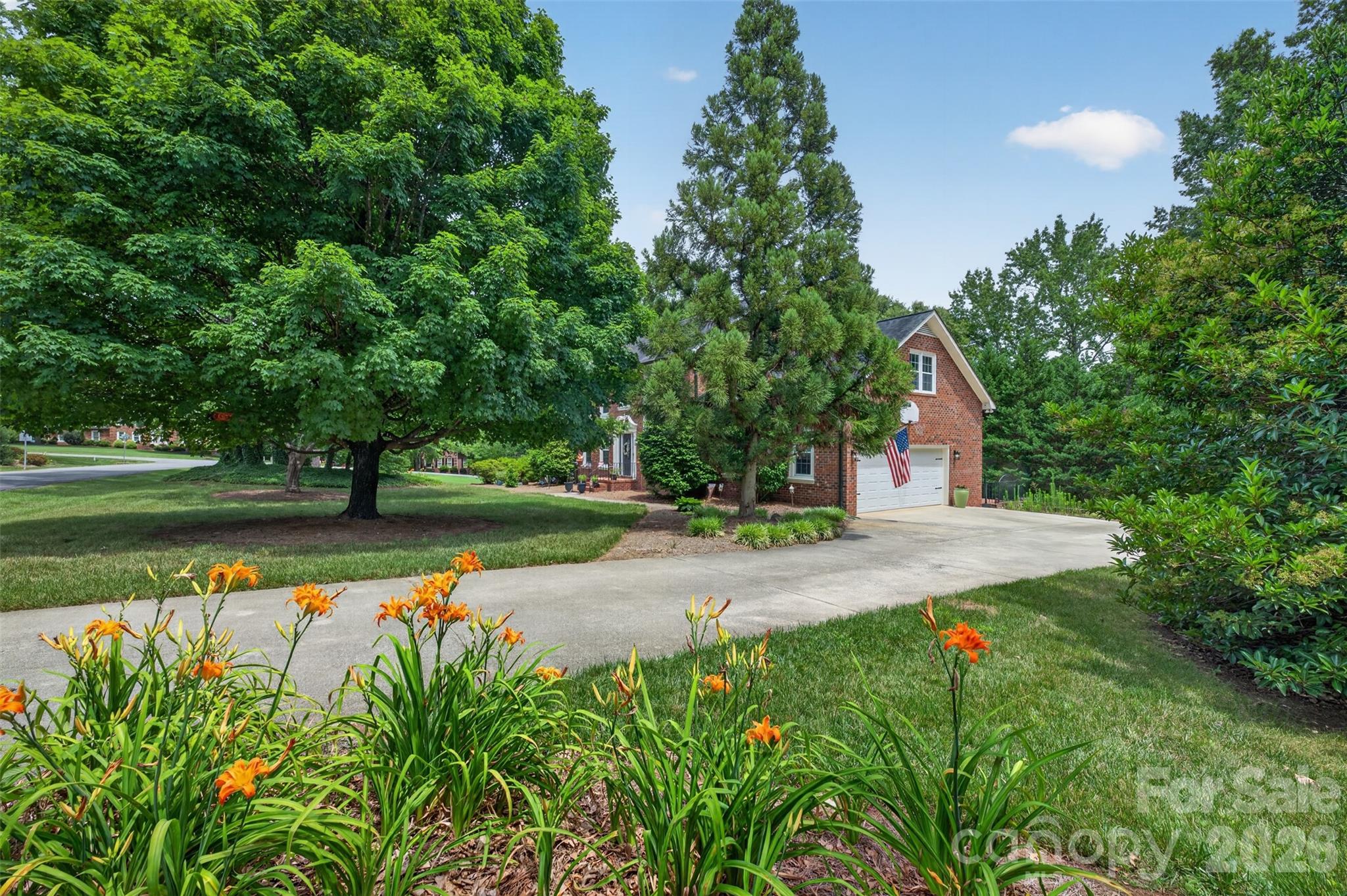 5843 Potomac Drive NW — Concord