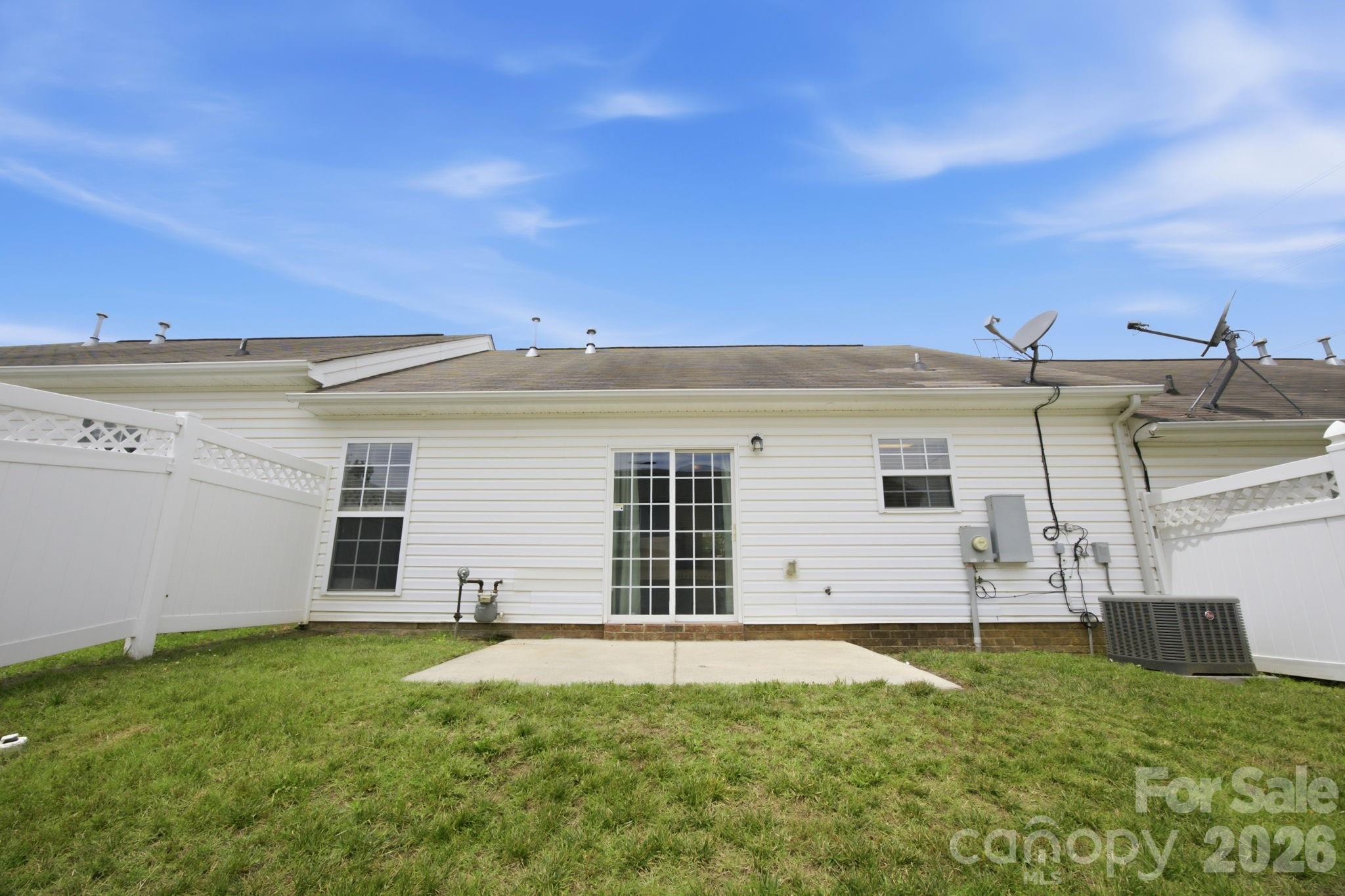 310 Gamesford Lane — Fort Mill