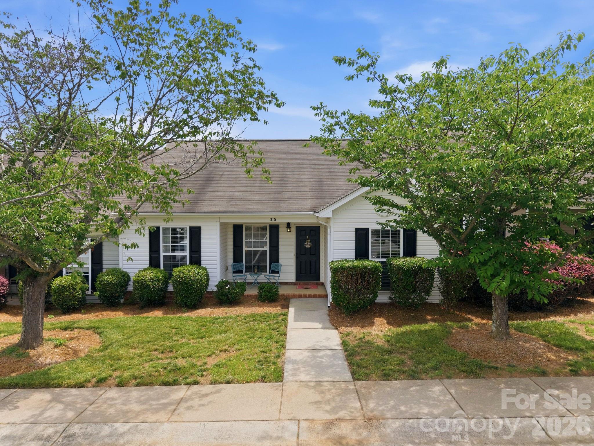 310 Gamesford Lane — Fort Mill