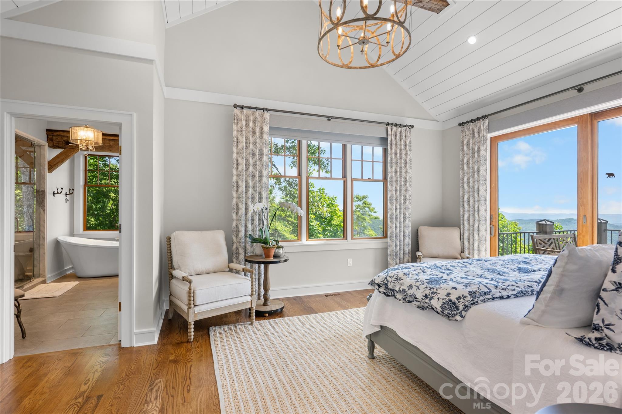 100 Meadow Ridge Drive — Lake Toxaway