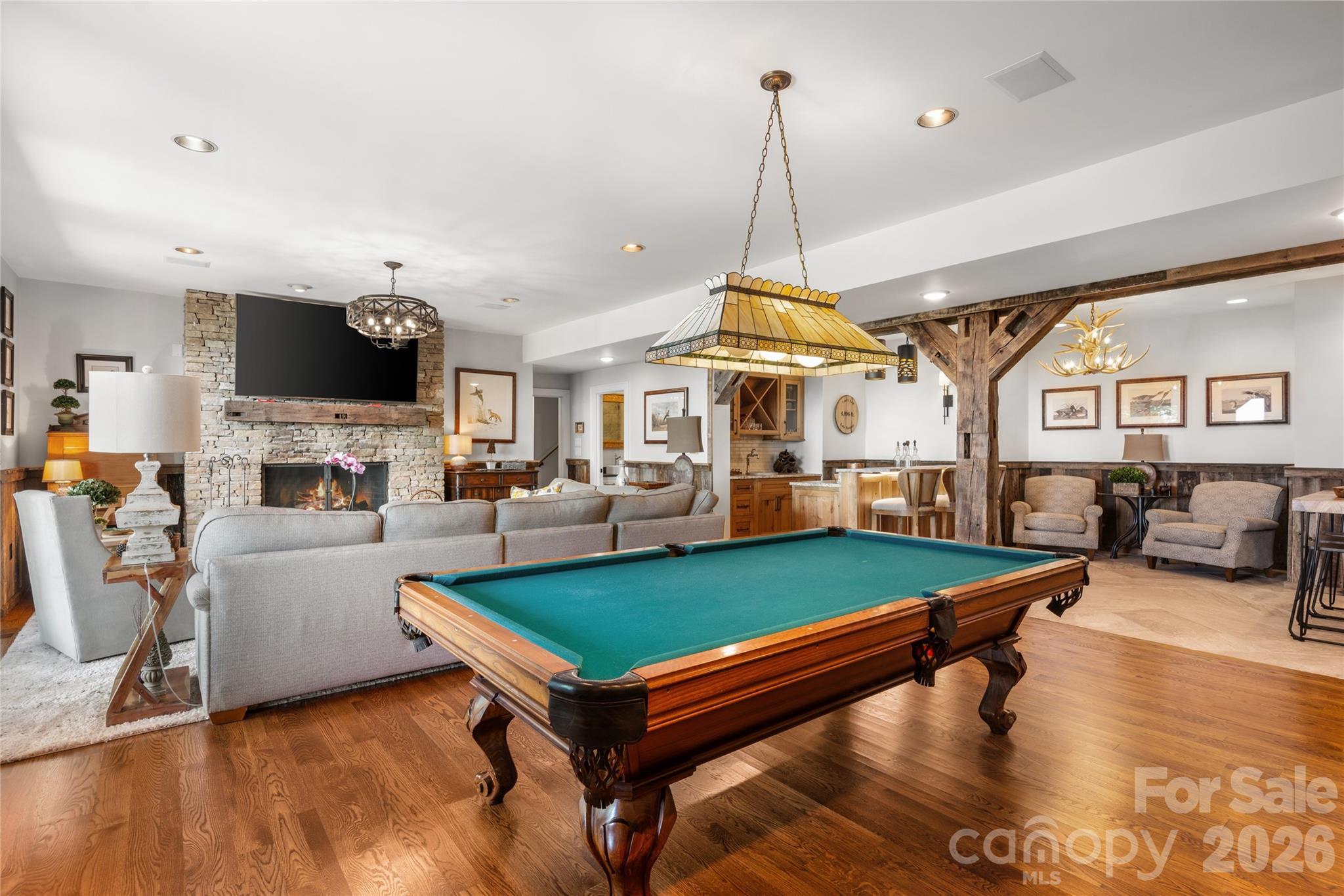 100 Meadow Ridge Drive — Lake Toxaway