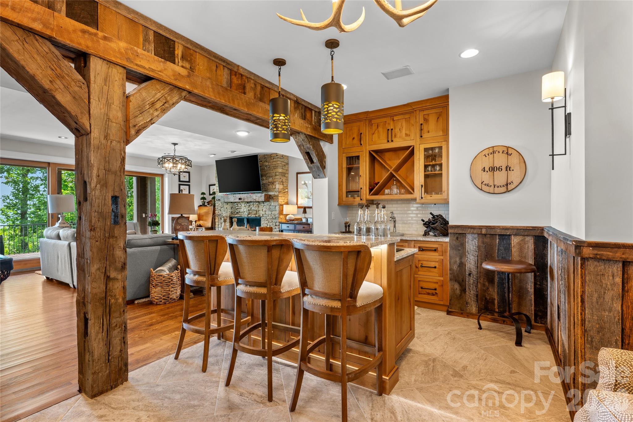 100 Meadow Ridge Drive — Lake Toxaway