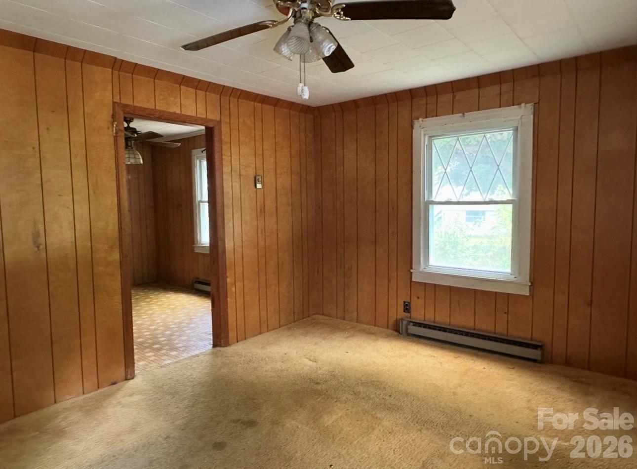 142 Reeves Lane — Elkin