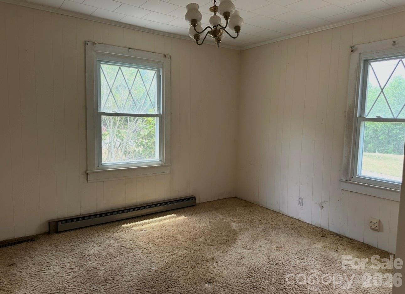 142 Reeves Lane — Elkin