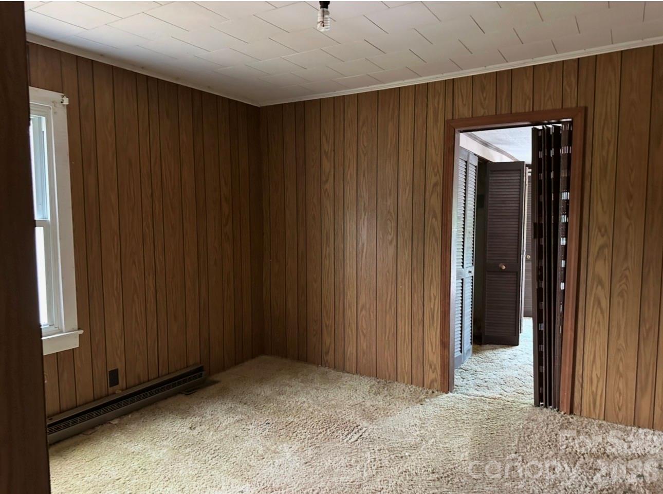 142 Reeves Lane — Elkin