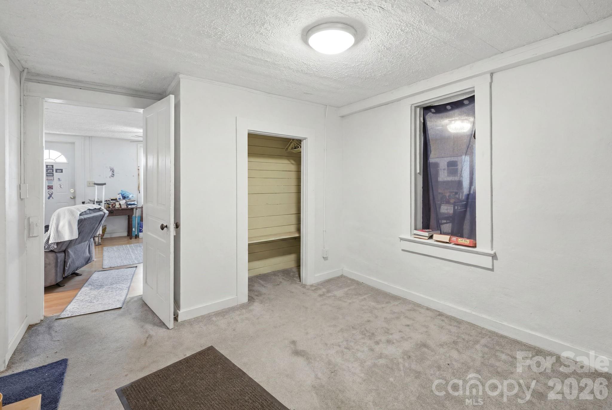 3948 Main Avenue Drive NW — Hickory