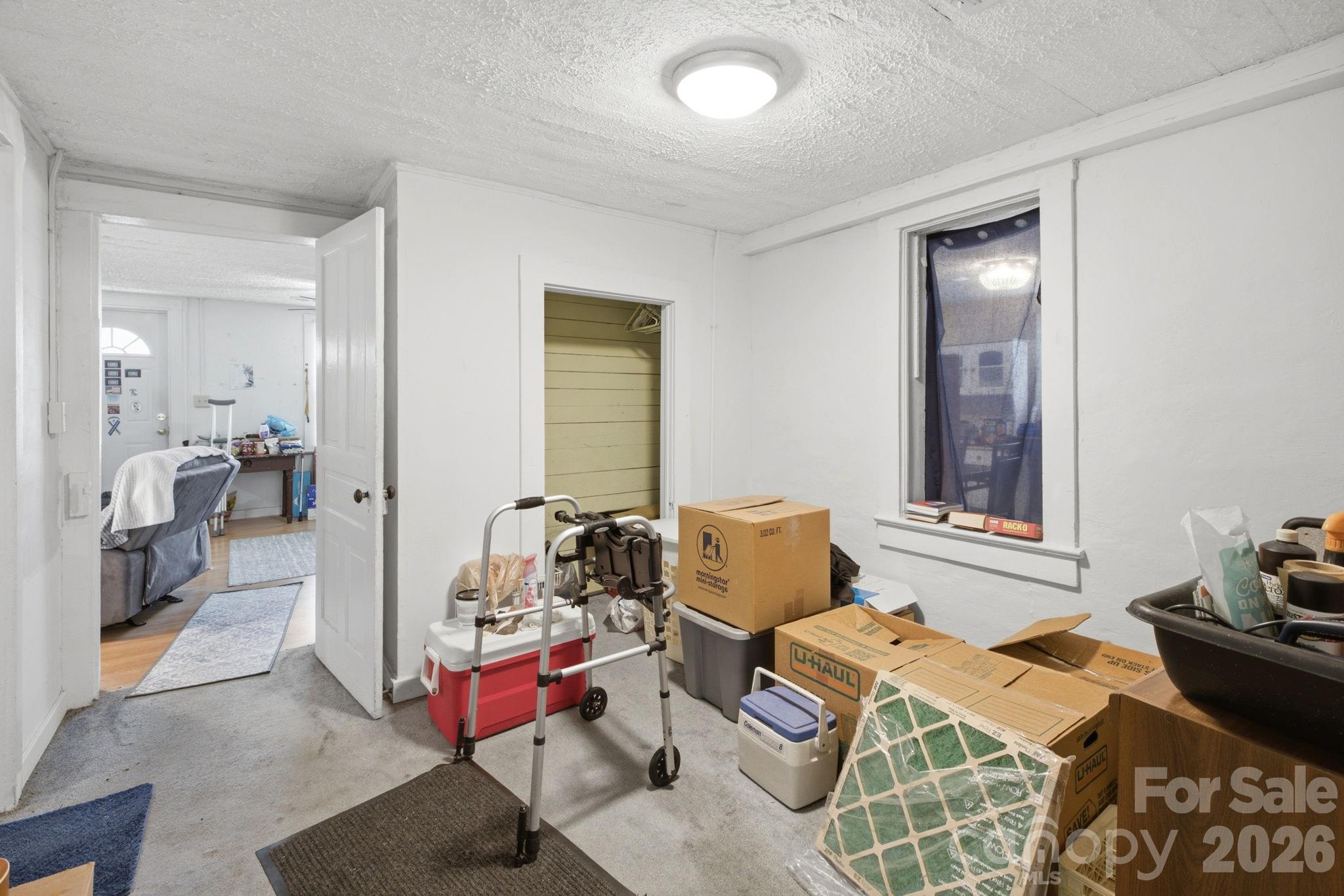 3948 Main Avenue Drive NW — Hickory
