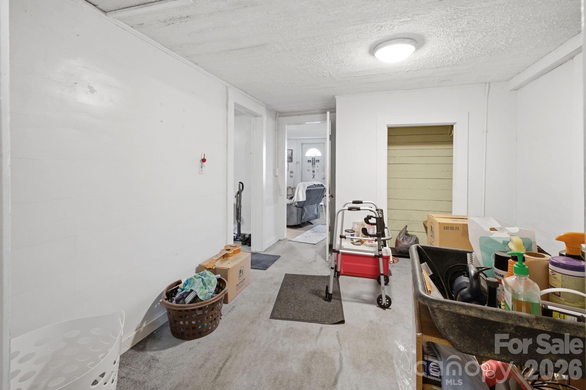 3948 Main Avenue Drive NW — Hickory