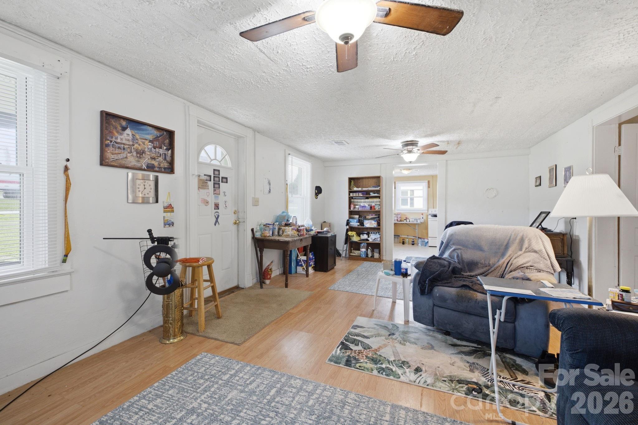 3948 Main Avenue Drive NW — Hickory