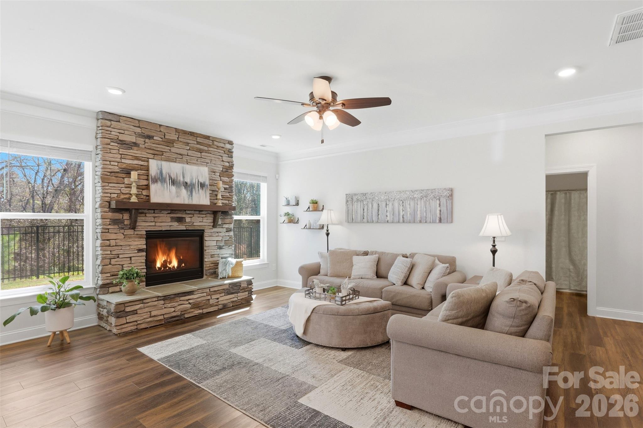 1092 Baldwin Drive — Lancaster