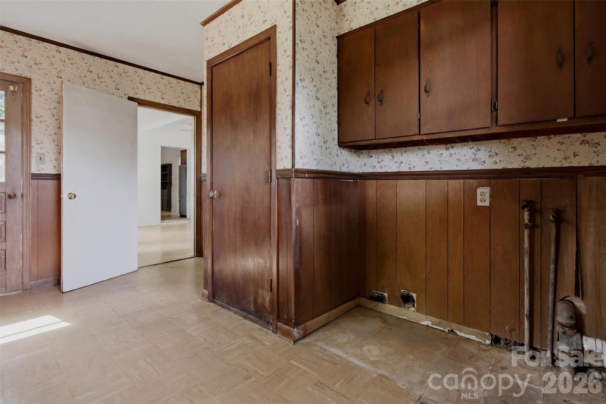 2615 Unionville Indian Trail Road — Indian Trail