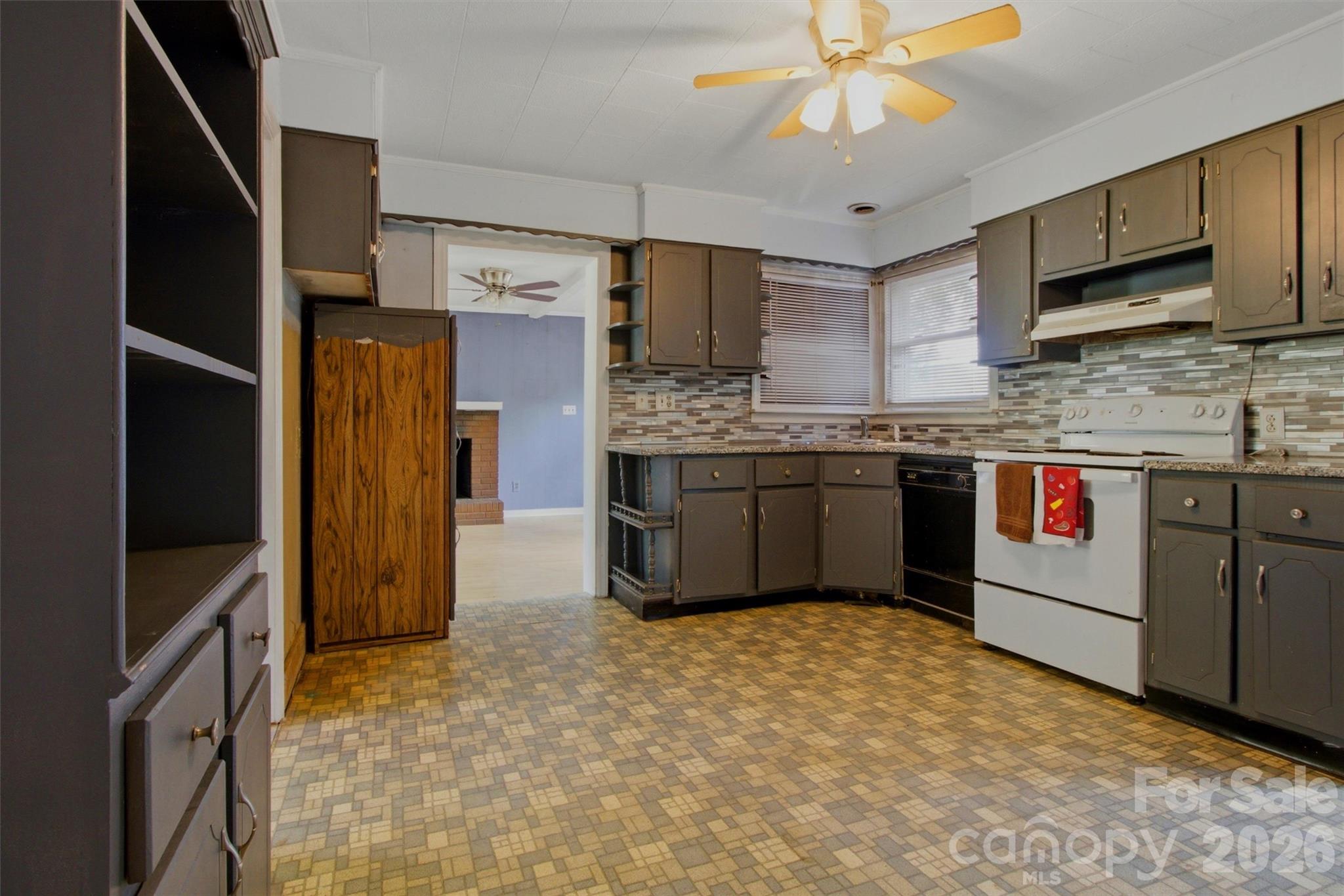 2615 Unionville Indian Trail Road — Indian Trail