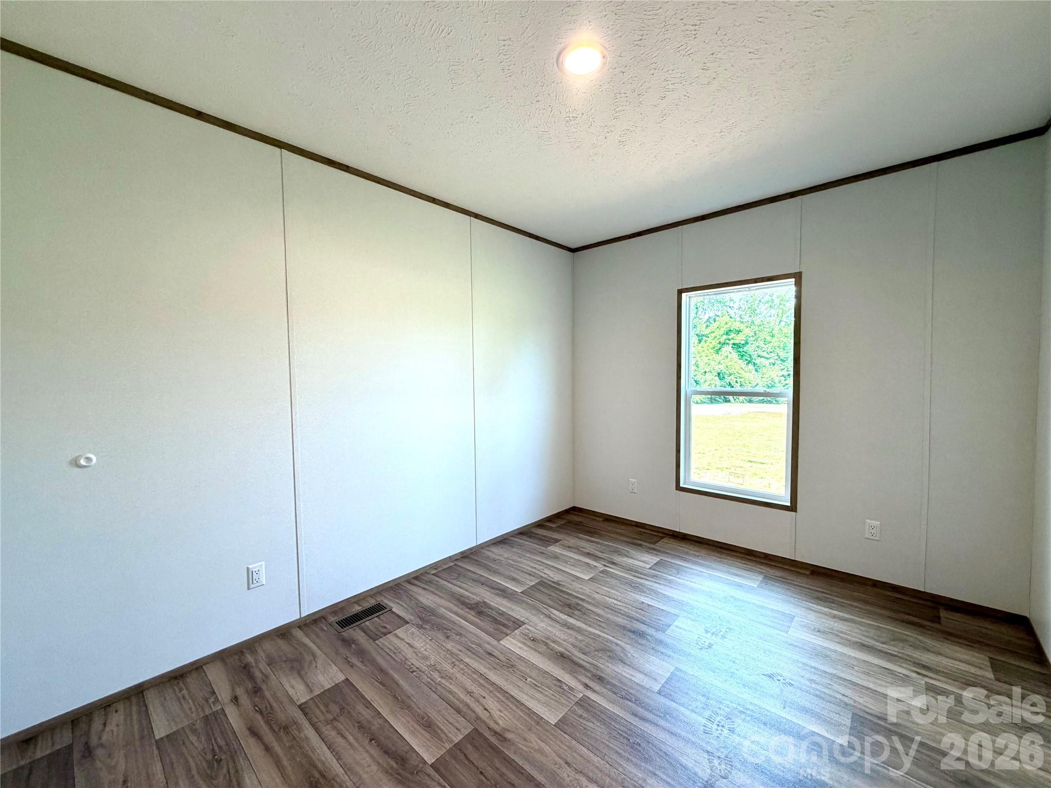 146 Con Lee Drive — Olin