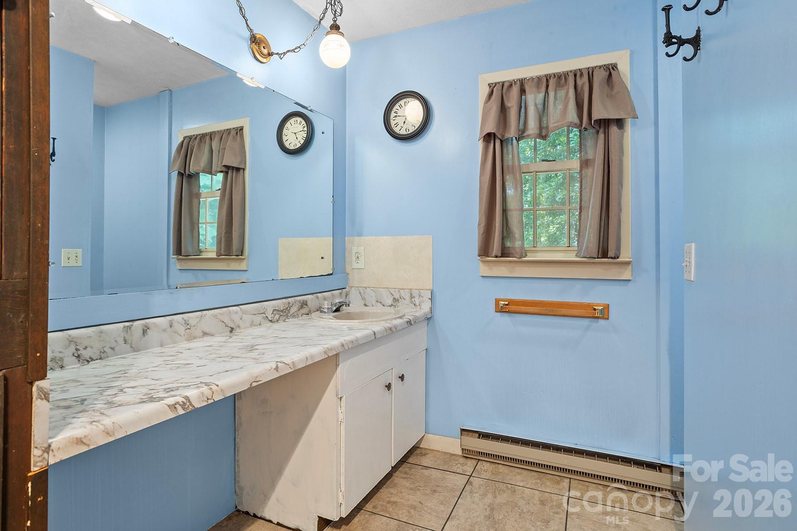 376 Stoney Brook Road — Penrose