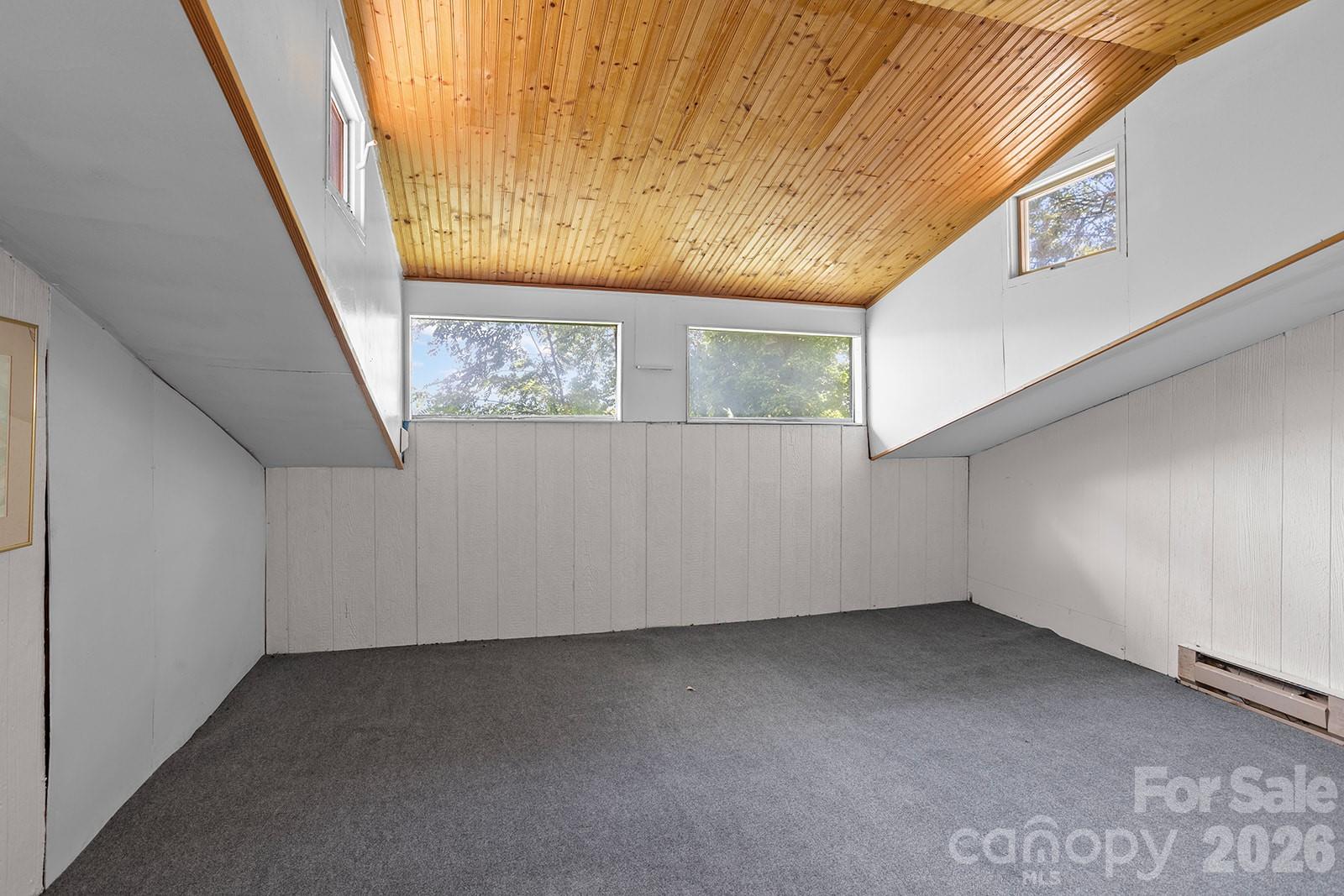 376 Stoney Brook Road — Penrose