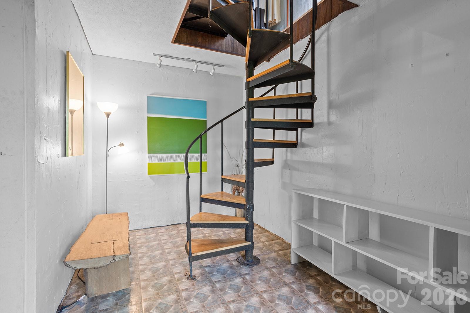 376 Stoney Brook Road — Penrose