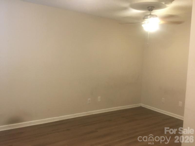 3139 Falling Rock Court — Charlotte