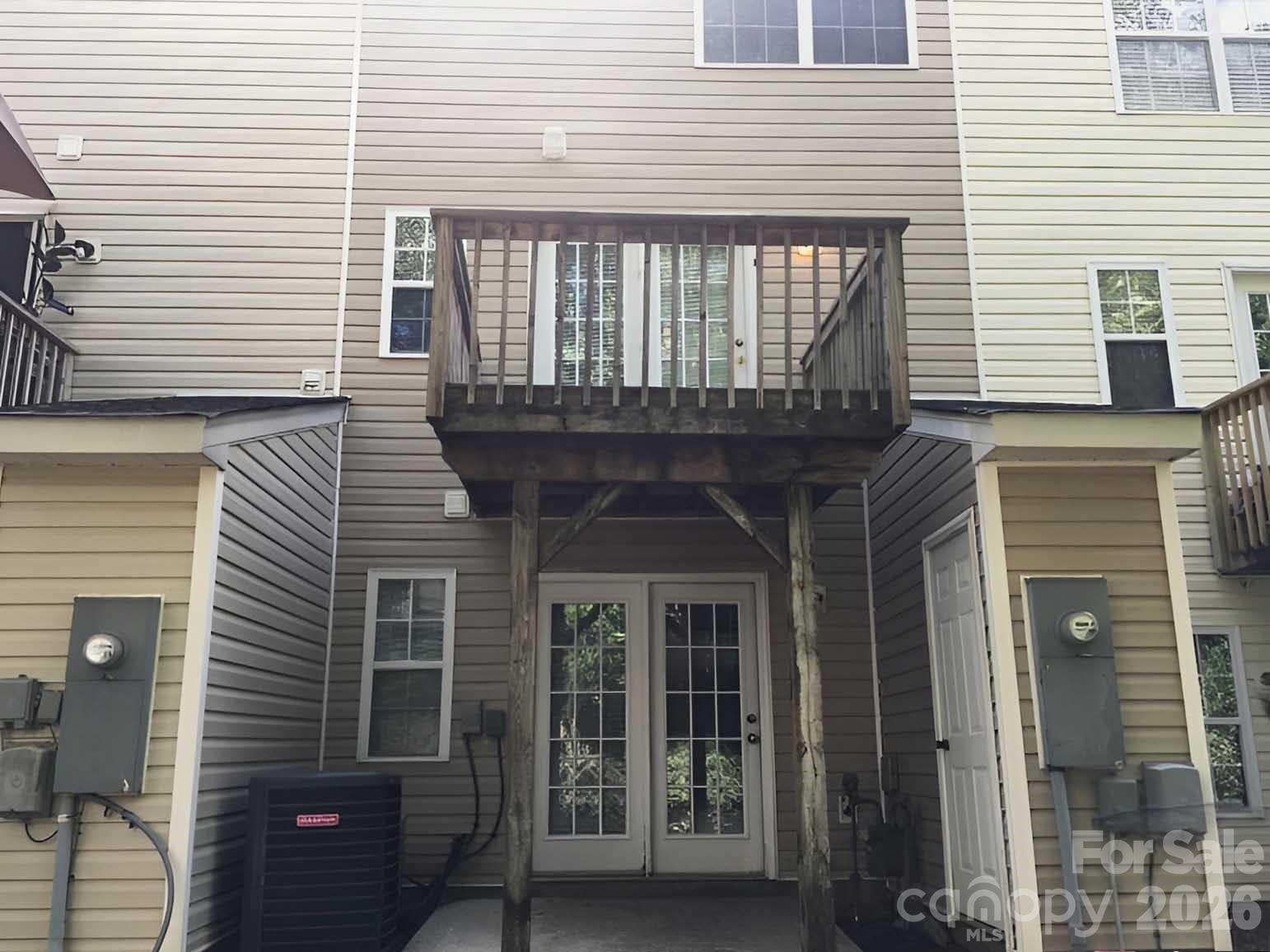 3139 Falling Rock Court — Charlotte