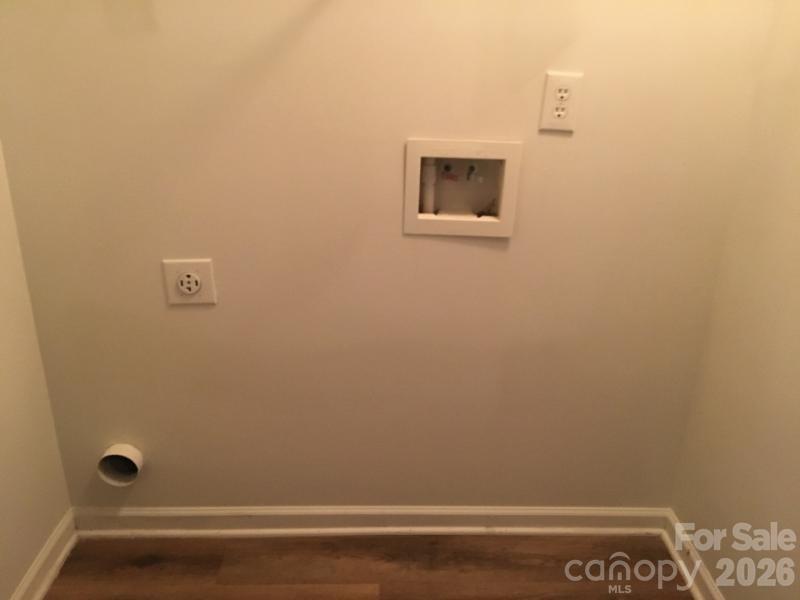 3139 Falling Rock Court — Charlotte